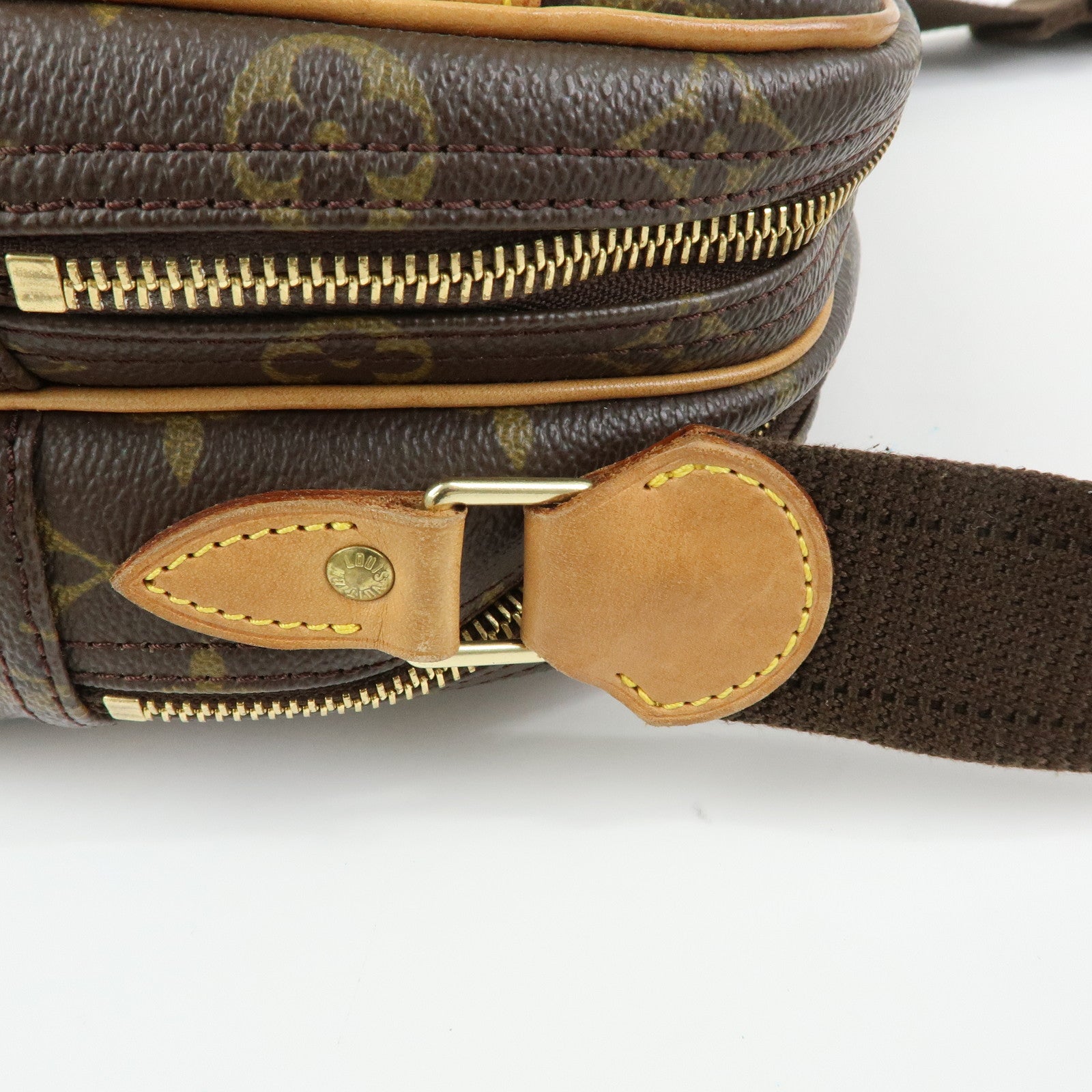Louis Vuitton Monogram Reporter PM Shoulder Crossbody Bag M45254
