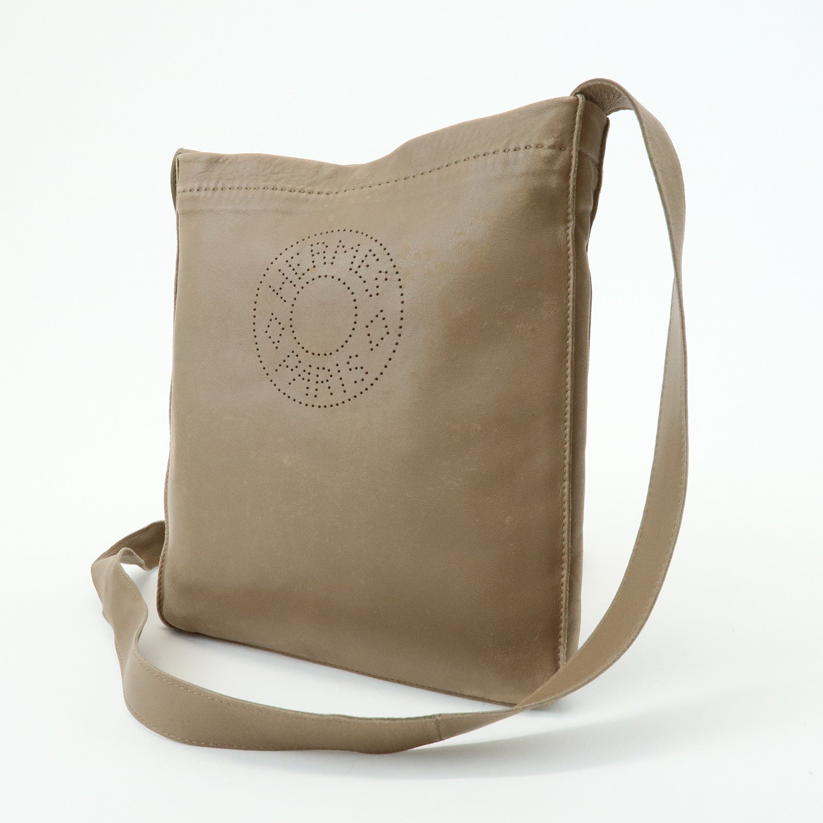 HERMES Leather Clou de Selle Shoulder Bag □M Stamped Beige