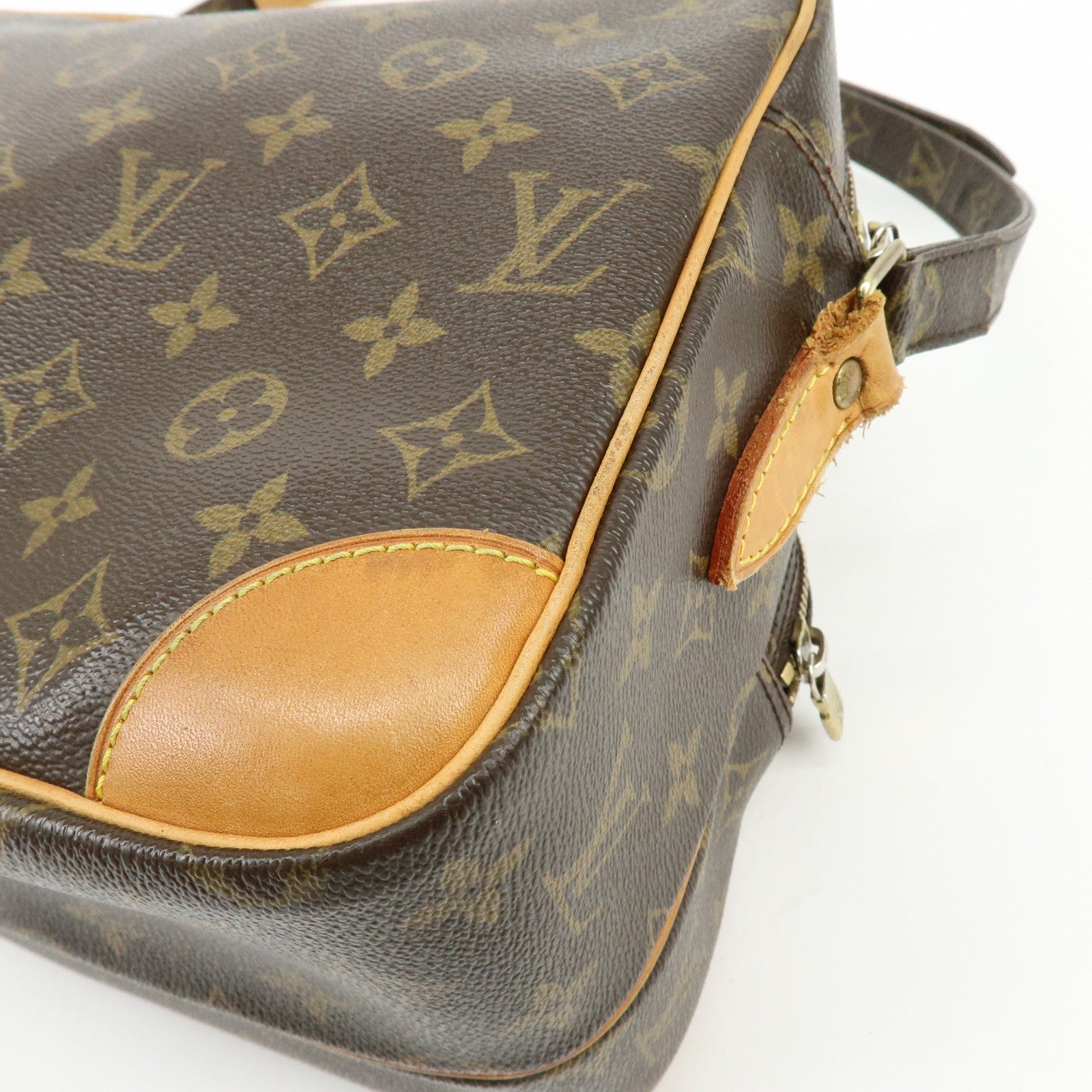Louis Vuitton Monogram Nile Shoulder Bag Crossbody Bag M45244