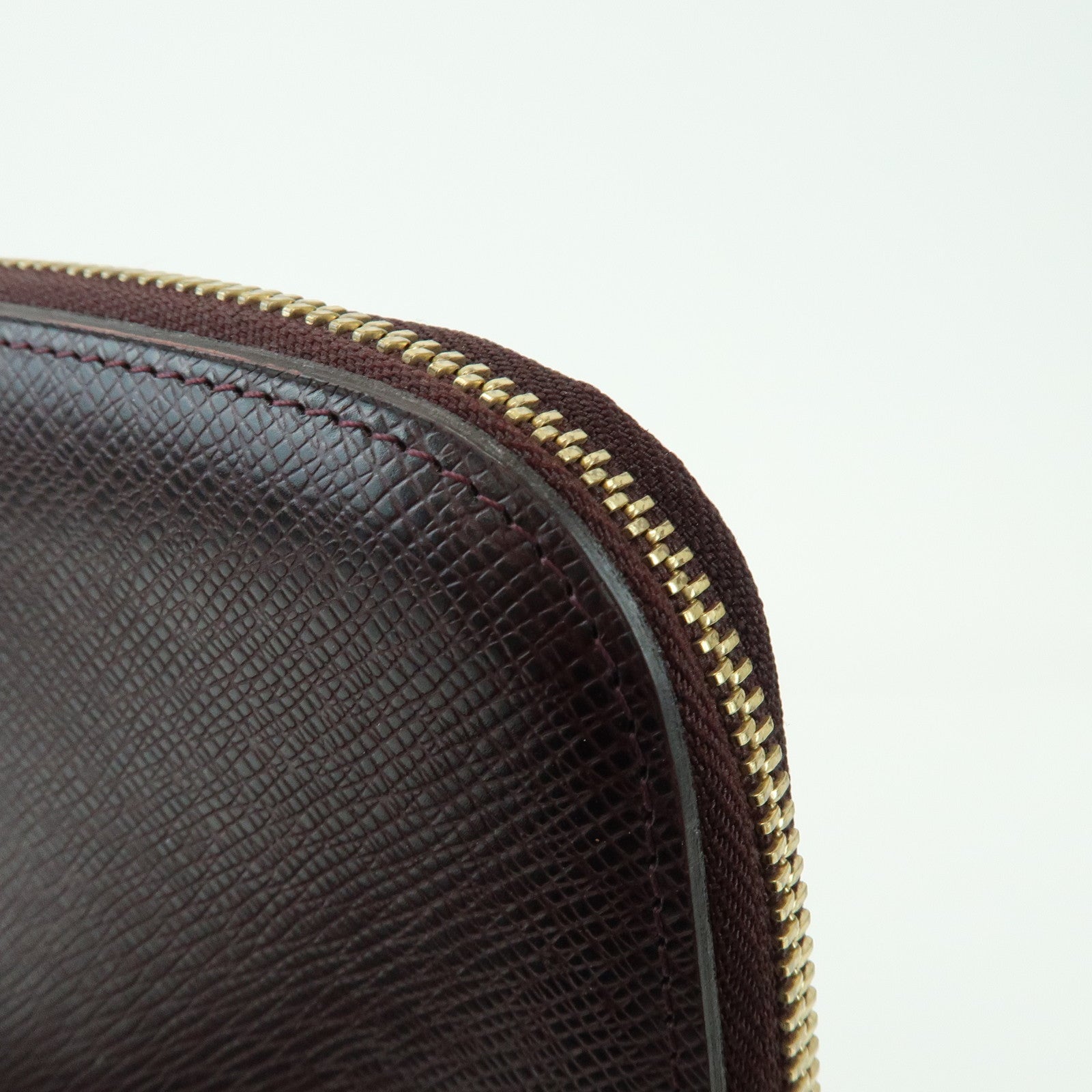 Louis Vuitton Taiga Leather Organizer Atoll Acajou M30656