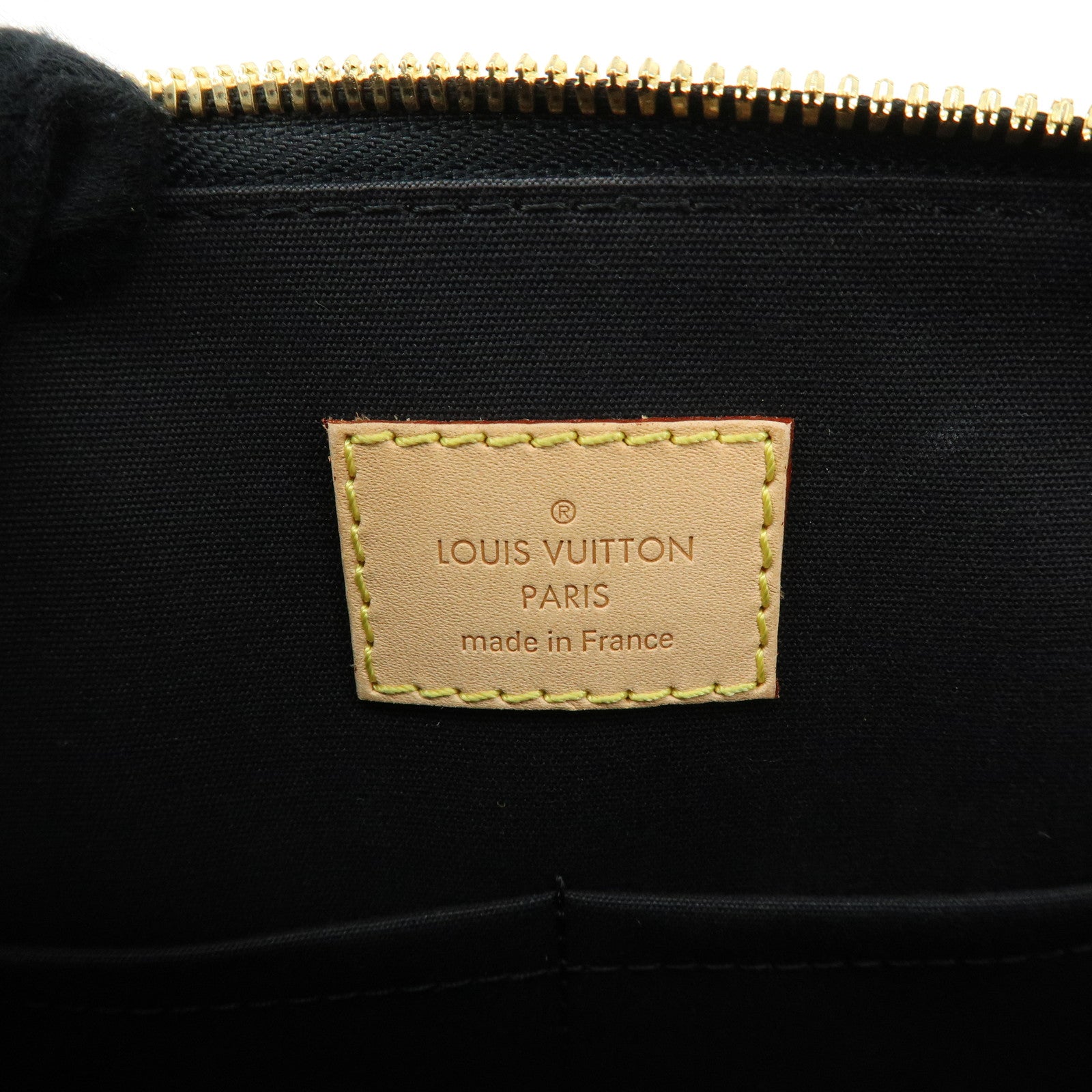 Louis Vuitton Monogram Vernis Sticker Alma PM Hand Bag Off White M50466