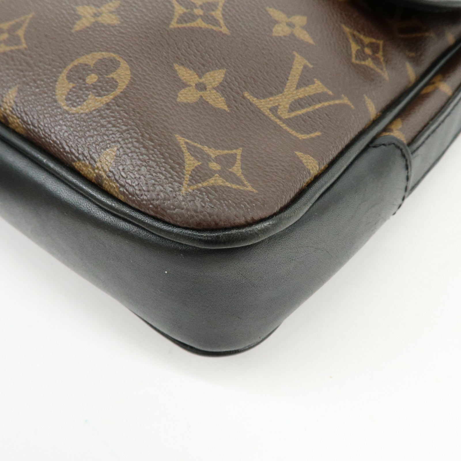 Louis Vuitton Macassar Bass MM Shoulder Bag Crossbody Bag Brown M56715