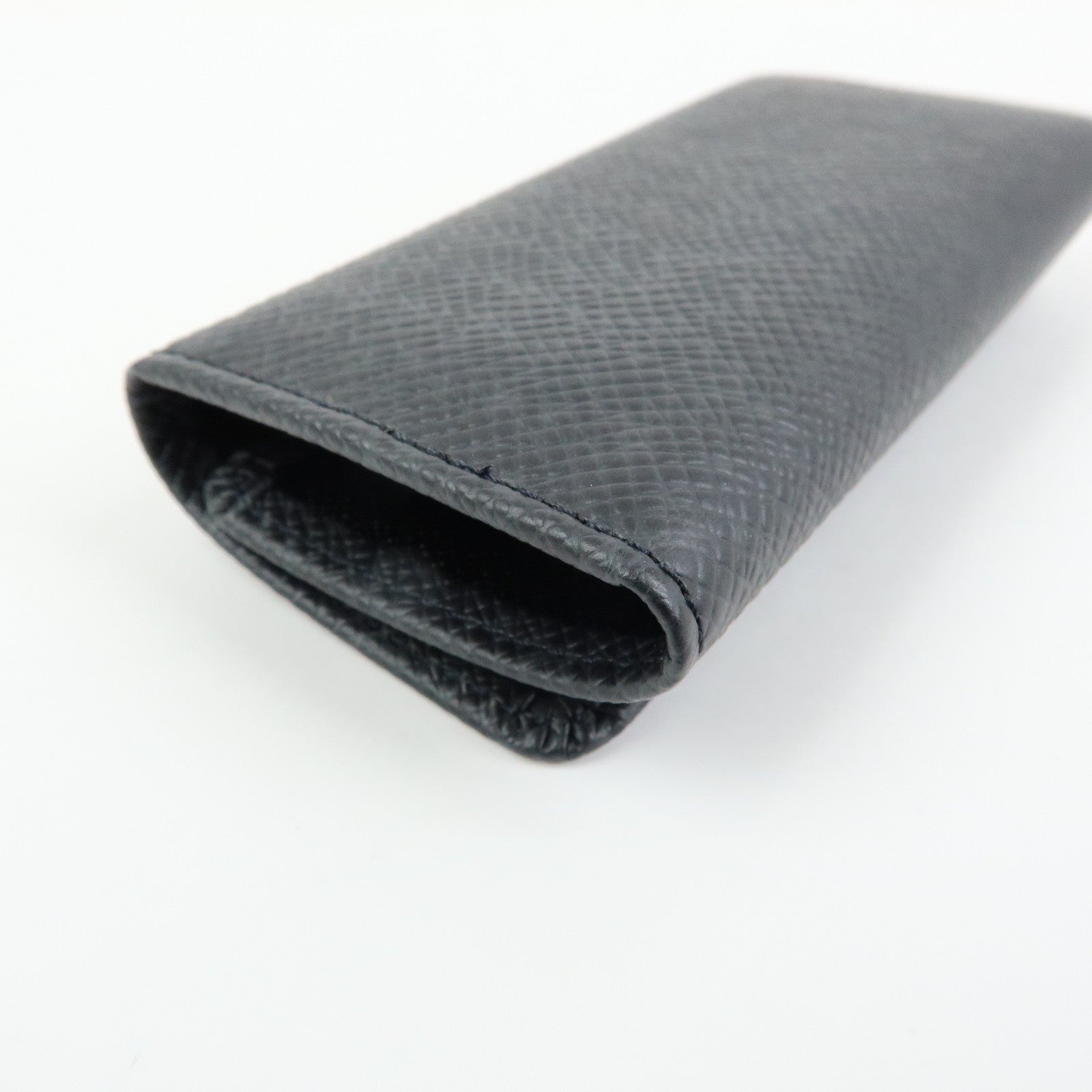 Louis Vuitton Taiga Leather Multicles 4 Key Case Ardoise M30522