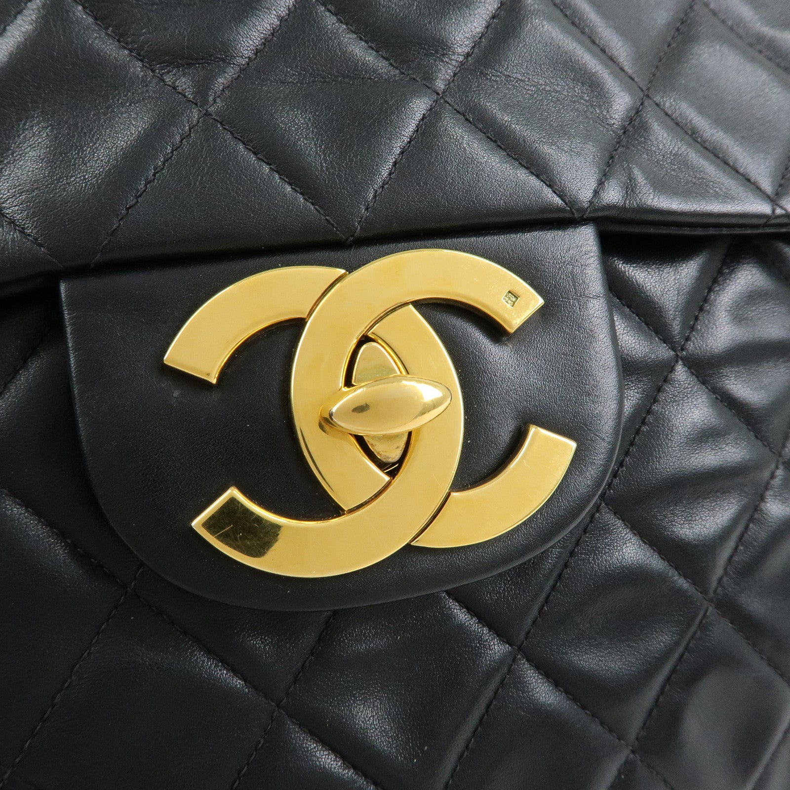 CHANEL Jumbo Matelasse 34 Lamb Skin Shoulder Bag Black A01094