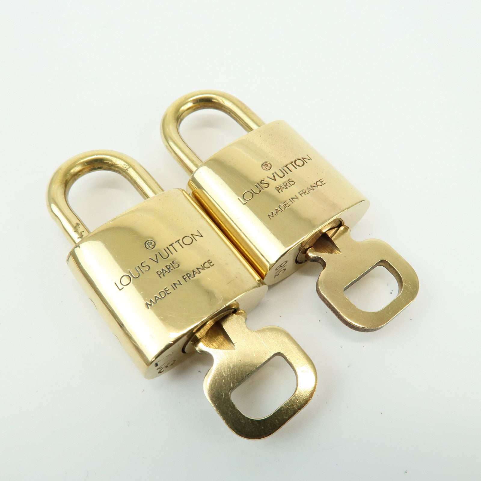 Louis Vuitton Set of 10 Lock & Key Cadena Key Lock