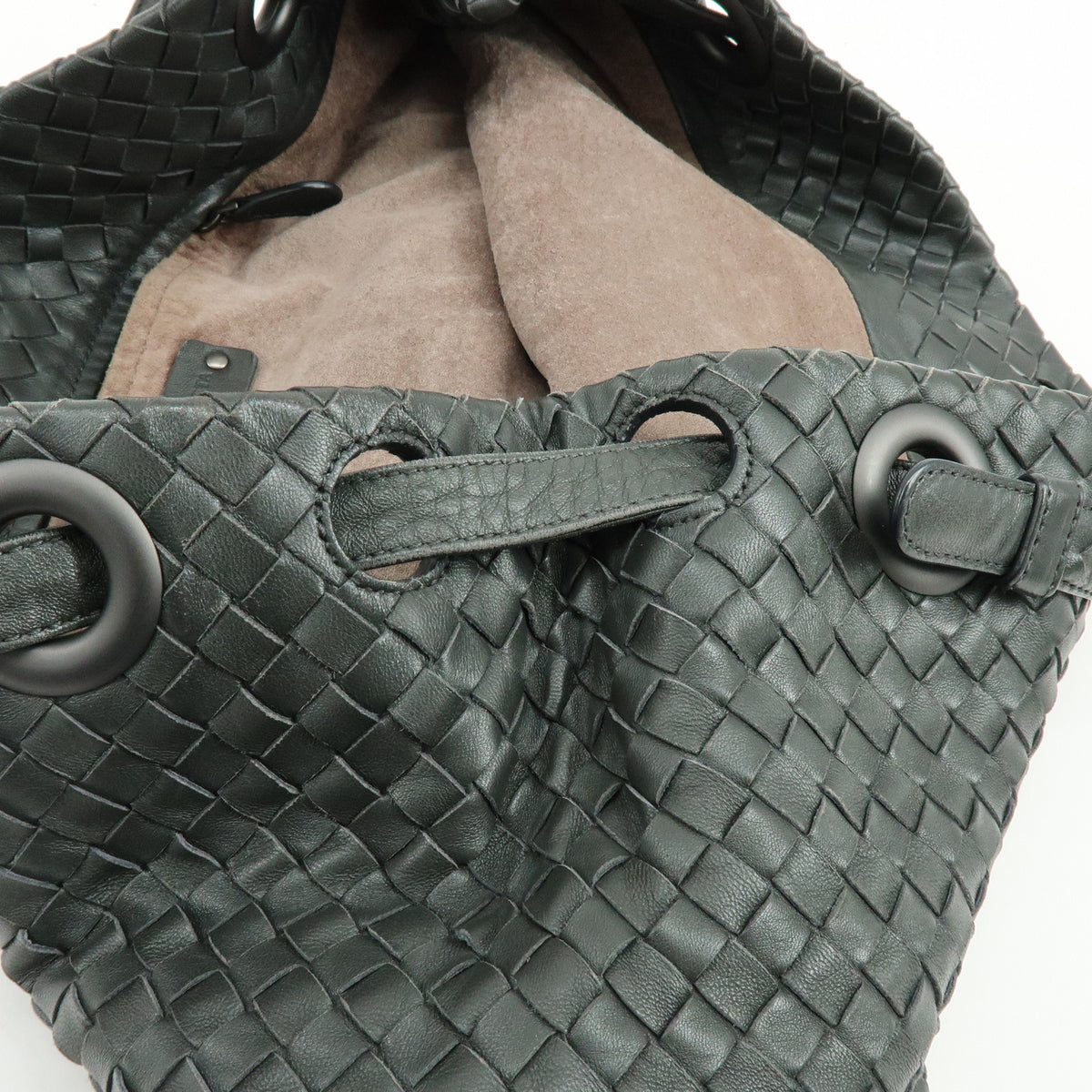 BOTTEGA VENETA Garda Intrecciato Leather Shoulder Bag Hand Bag Black