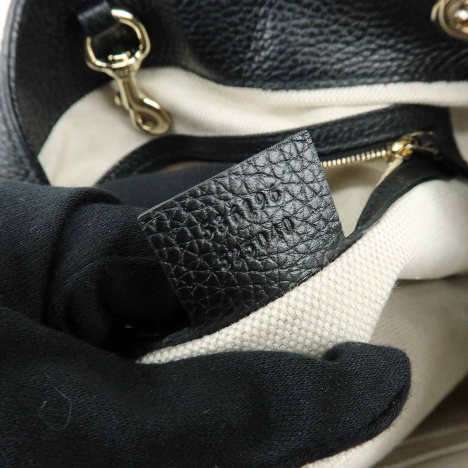 GUCCI SOHO Interlocking G Chain Shoulder Bag Tote Bag Black 536196