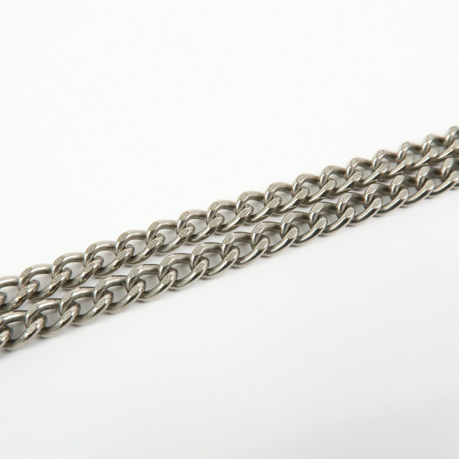 Louis Vuitton Metal Key Chain for Taiga Portefeuille Accordion