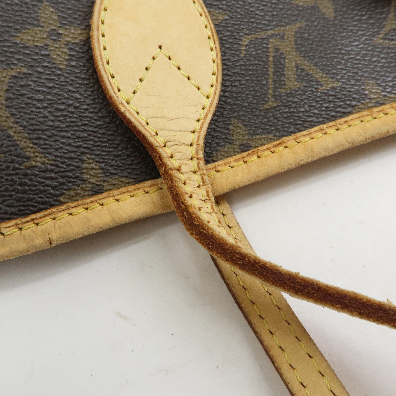 Louis Vuitton Monogram Neverfull MM Tote Shoulder Bag Brown M40156