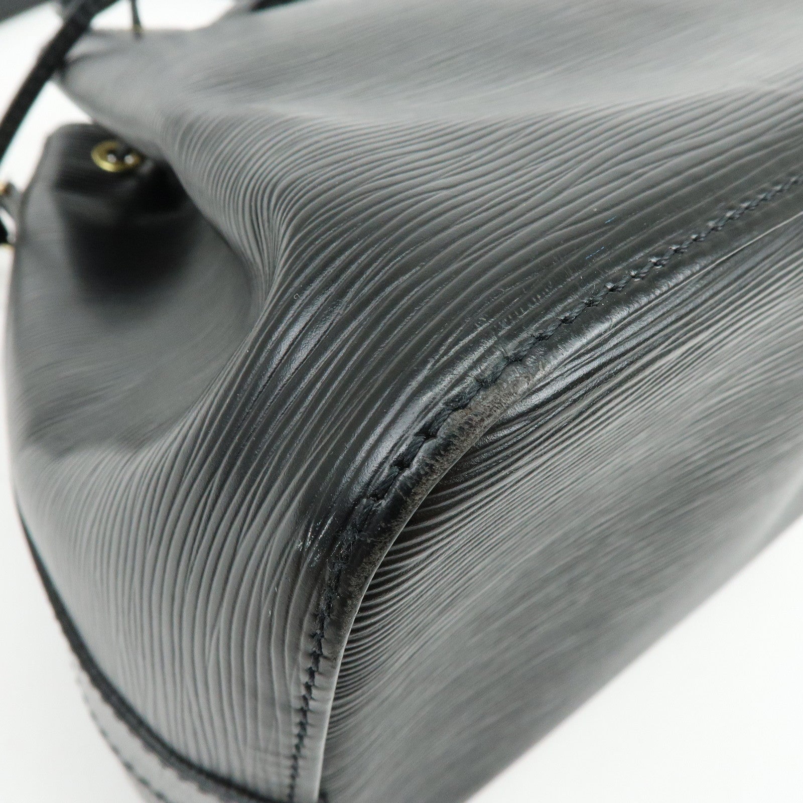 Louis Vuitton Epi Noe Leather Shoulder Bag Hand Bag Noir Black M59002