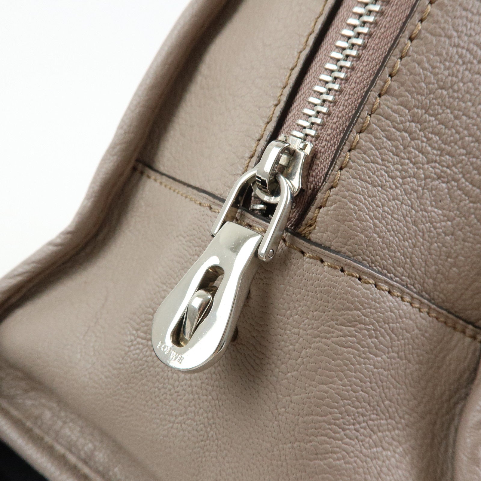 LOEWE Amazona 36 Anagram Leather Hand Bag Boston Bag Beige