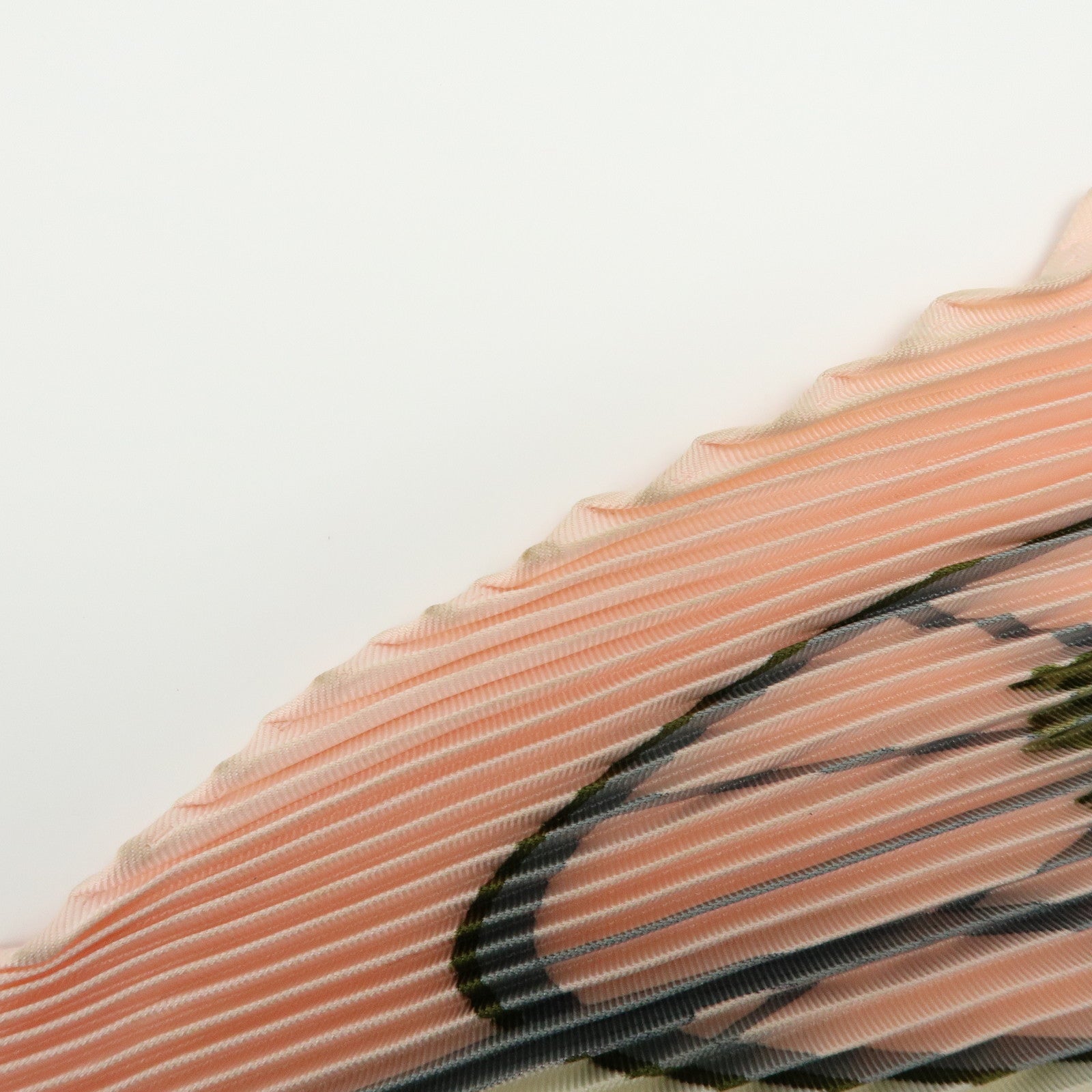 HERMES Pleated Carre 90 Silk 100% SPRINGS Light Pink