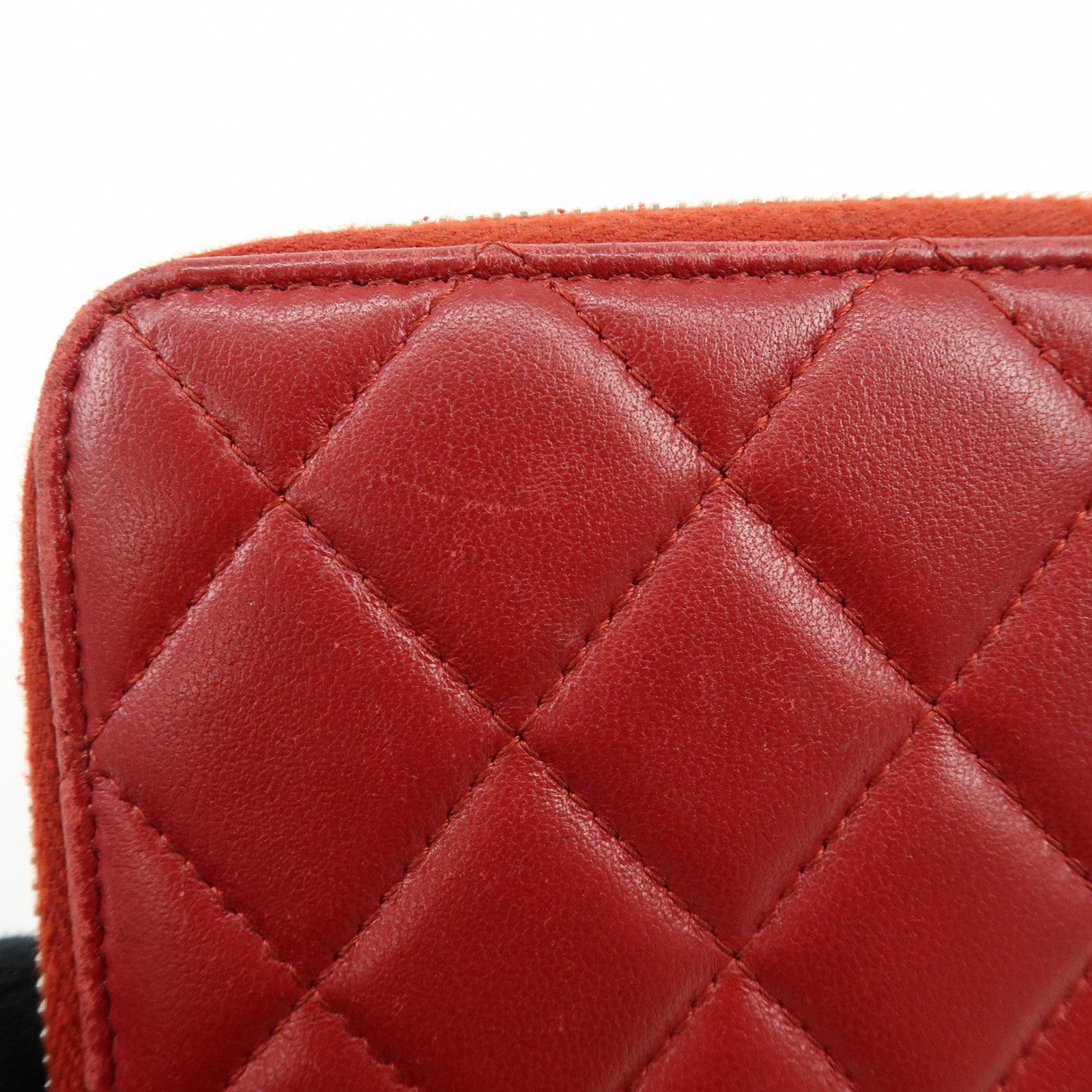 CHANEL COCO Mark Matelasse Round Zippy Long Wallet Red A50097