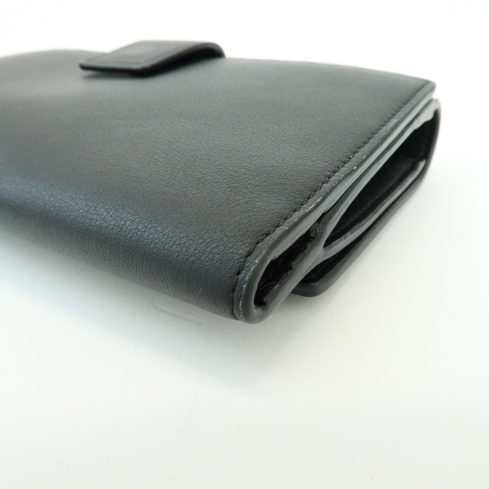 FENDI Peekaboo Leather Long Wallet Continental Wallet Black 8M0308