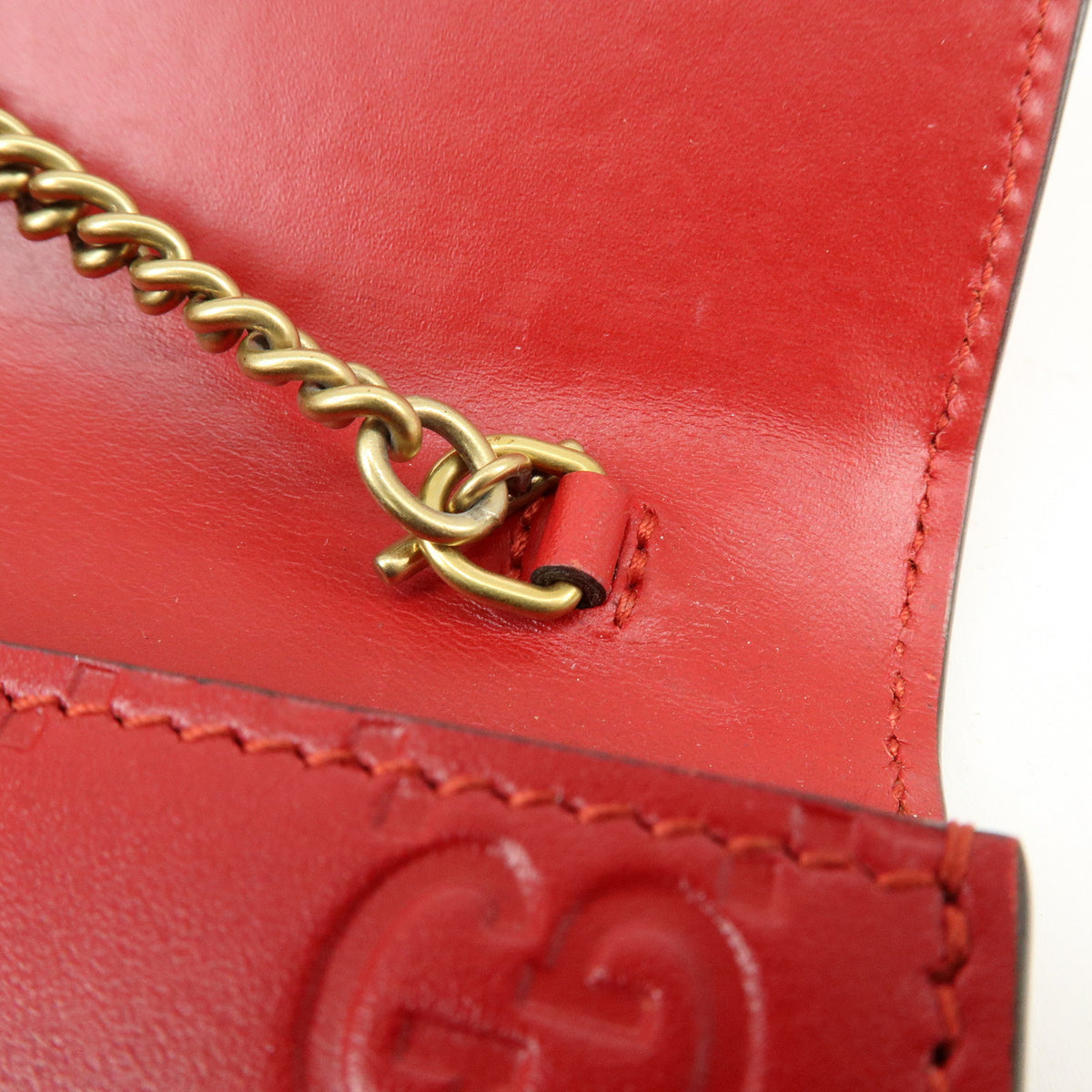GUCCI Interlocking G Guccissima Chain Shoulder Bag Cherry 481291