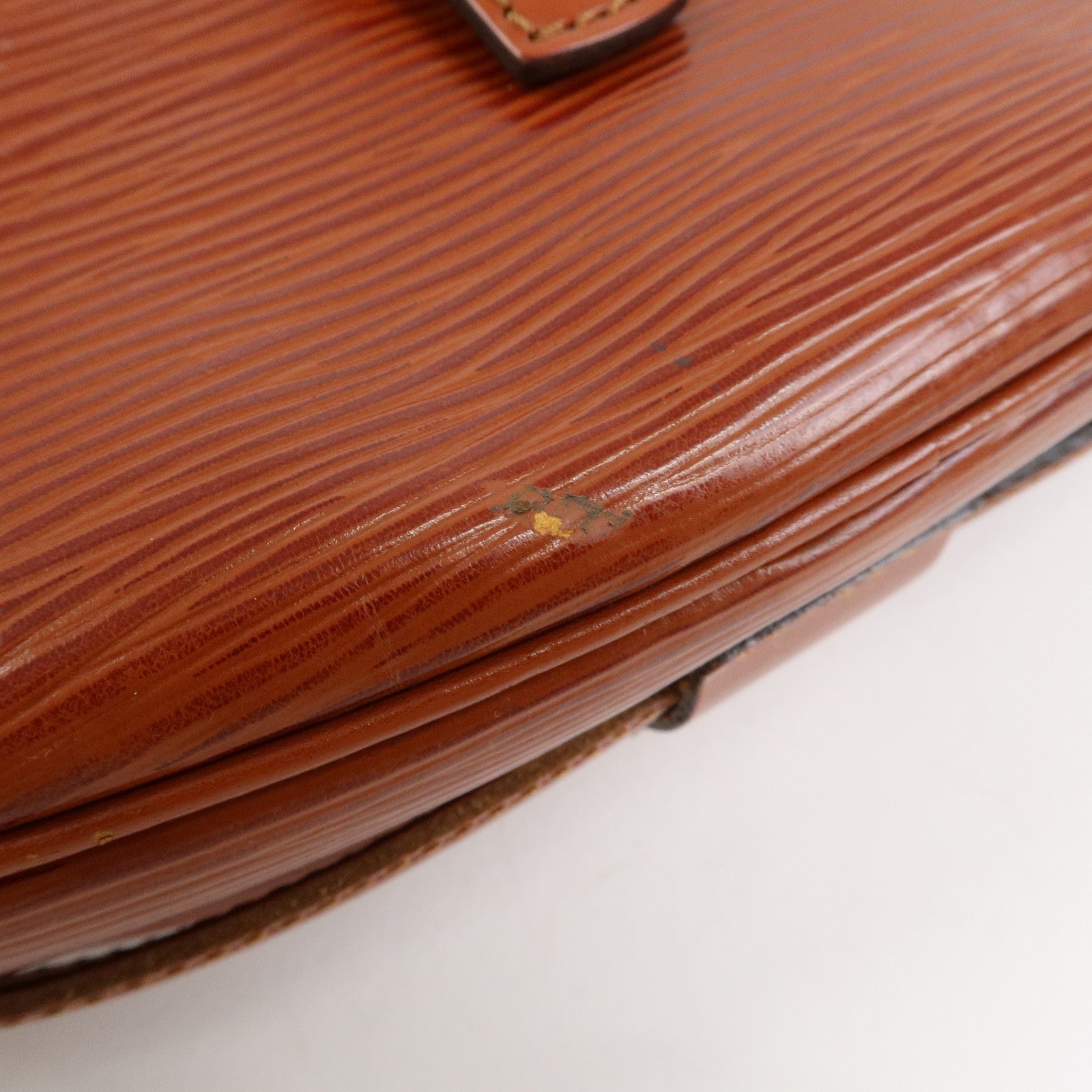 Louis Vuitton Epi Jeune Fille Shoulder Bag Kenya Brown M52153
