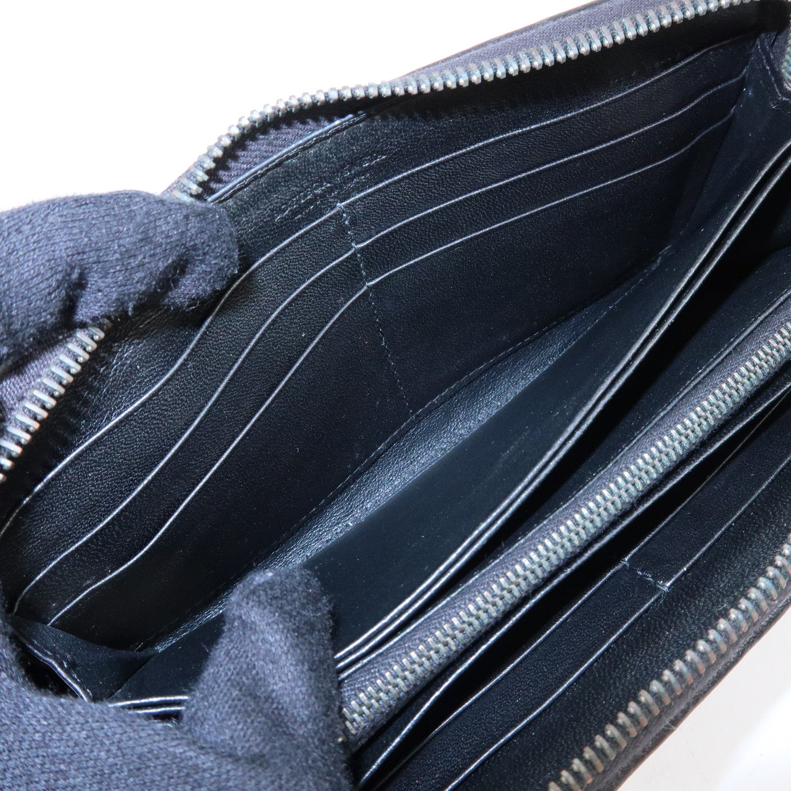 BOTTEGA VENETA Intrecciato Leather Round Zippy Long Wallet Black