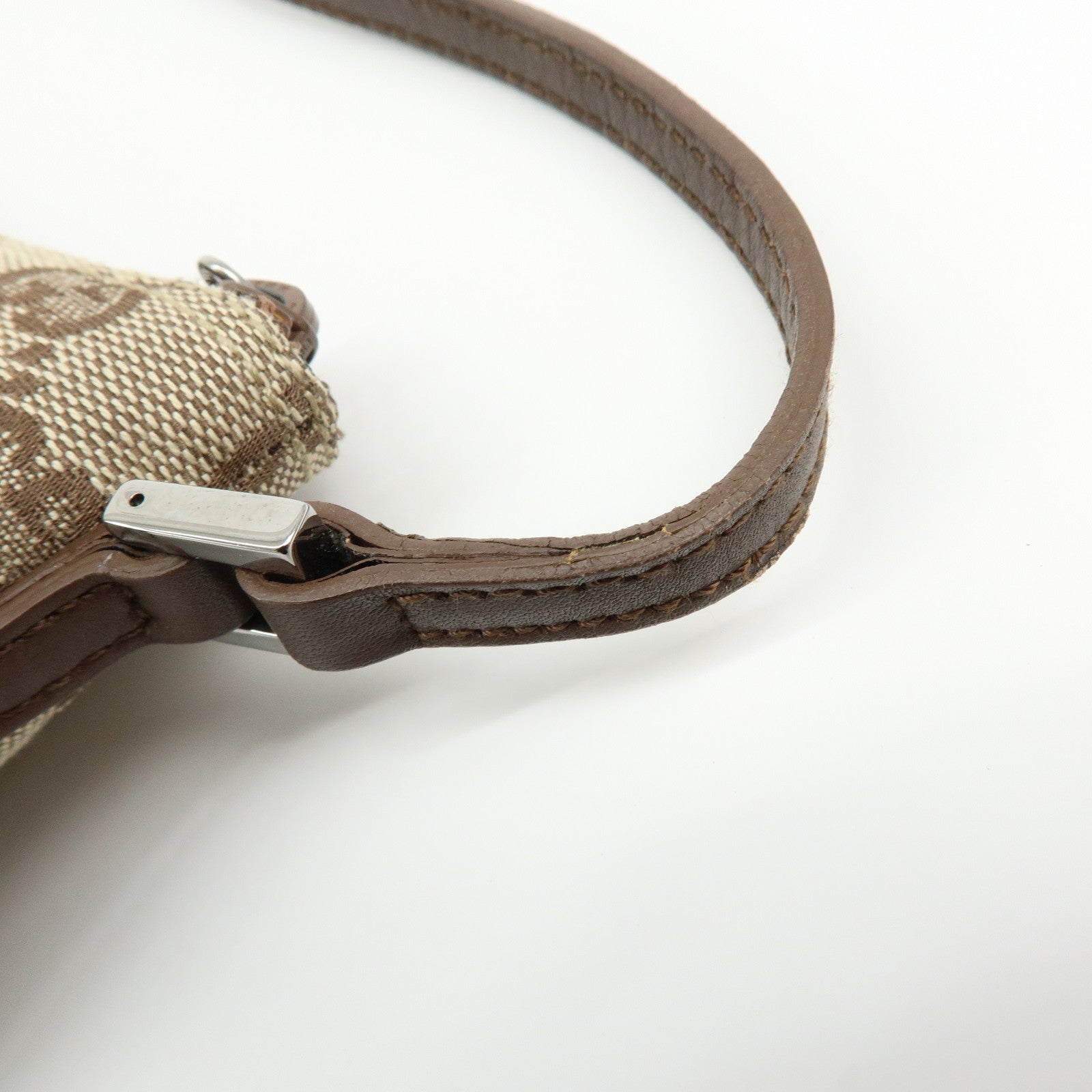 GUCCI Boat Bag GG Canvas Accessory Pouch Hand Bag Beige Brown 07198