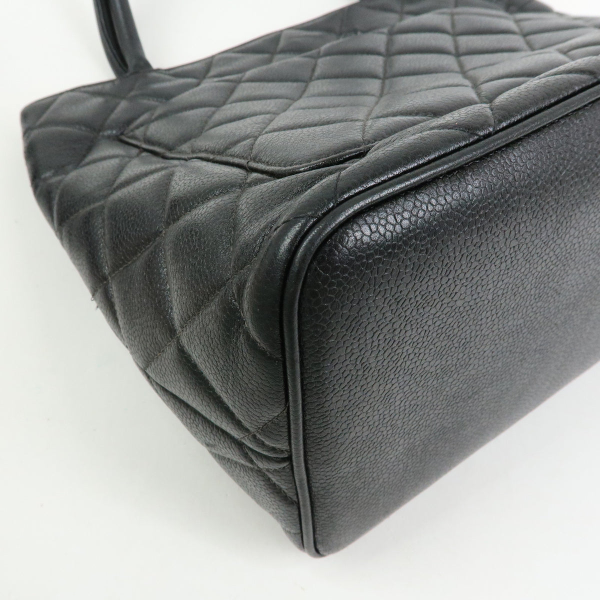 CHANEL Medallion Matelasse COCO Mark Caviarskin Tote Hand Bag A01804