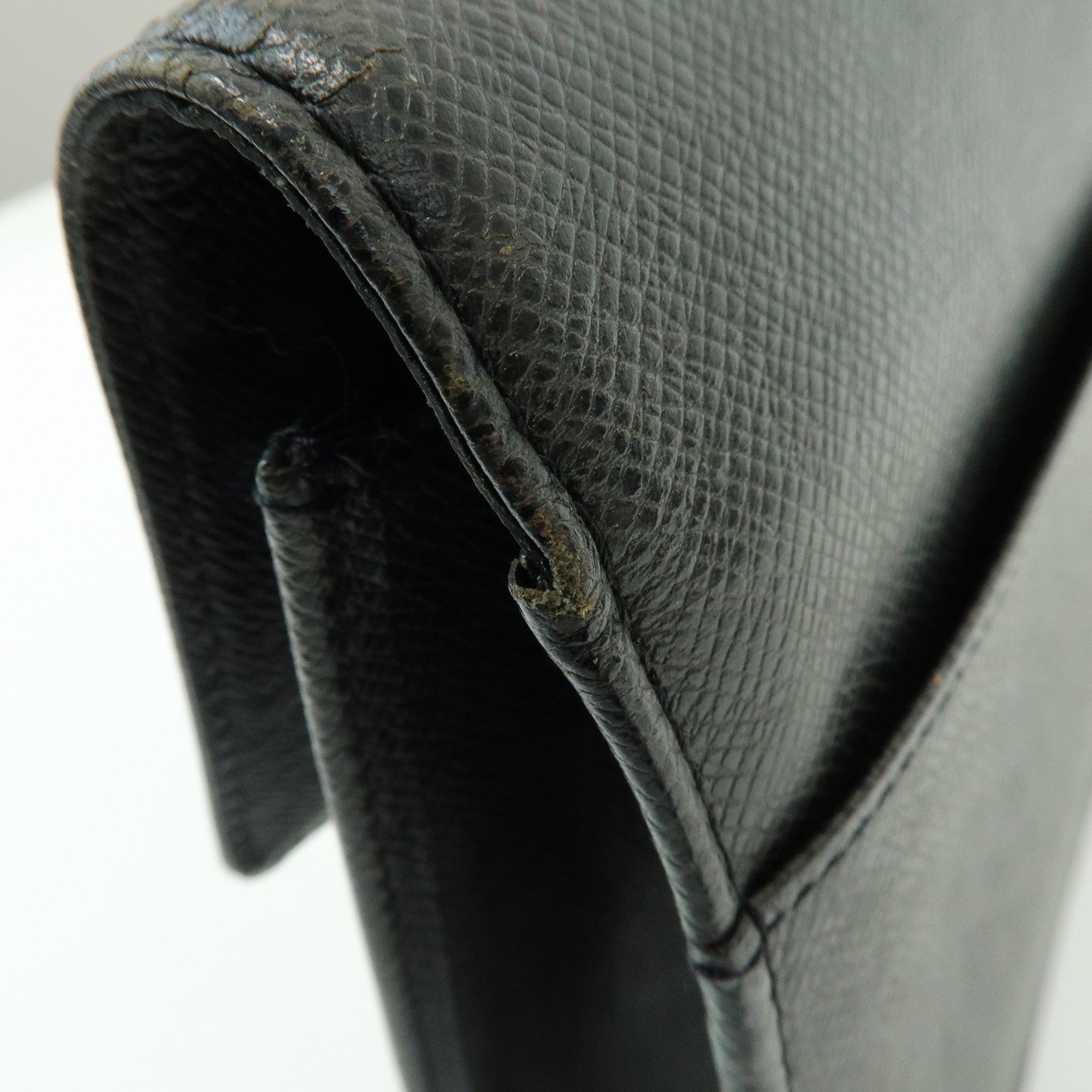Louis Vuitton Taiga Leather Selenga Clutch Bag Ardoise M30782