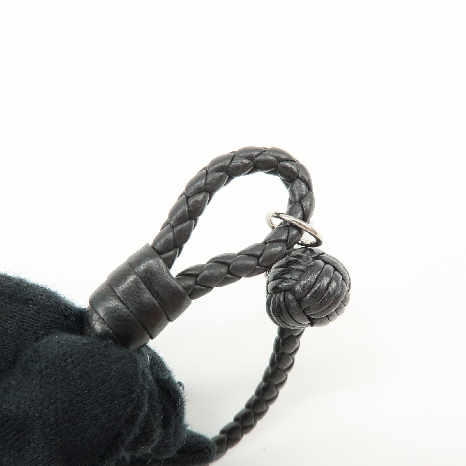 BOTTEGA VENETA  Intrecciato Leather Bracelet Size M Black
