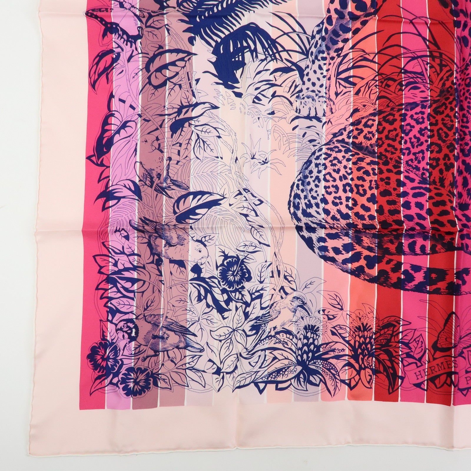 HERMES Carre 90 Silk 100% Scarf JUNGLE LOVE Stripe Pink Red Purple