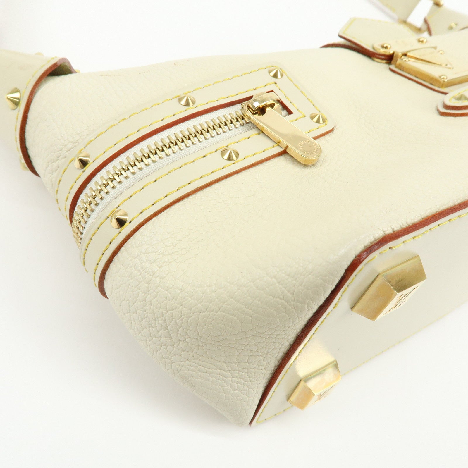 Louis Vuitton Suhari Impetueux Leather Shoulder Bag Blanc M91858