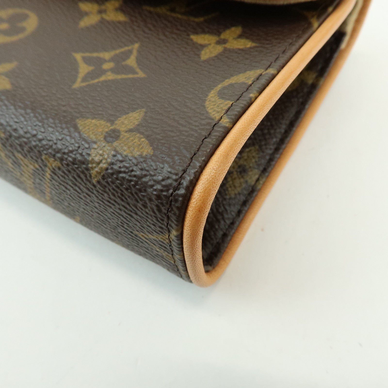 Louis Vuitton Monogram Pochette Florentine Waist Bag Brown M51855