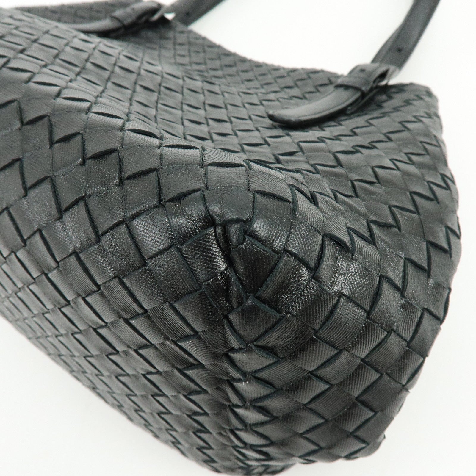 BOTTEGA VENETA Intrecciato Chester Leather Shoulder Bag Tote Bag Black