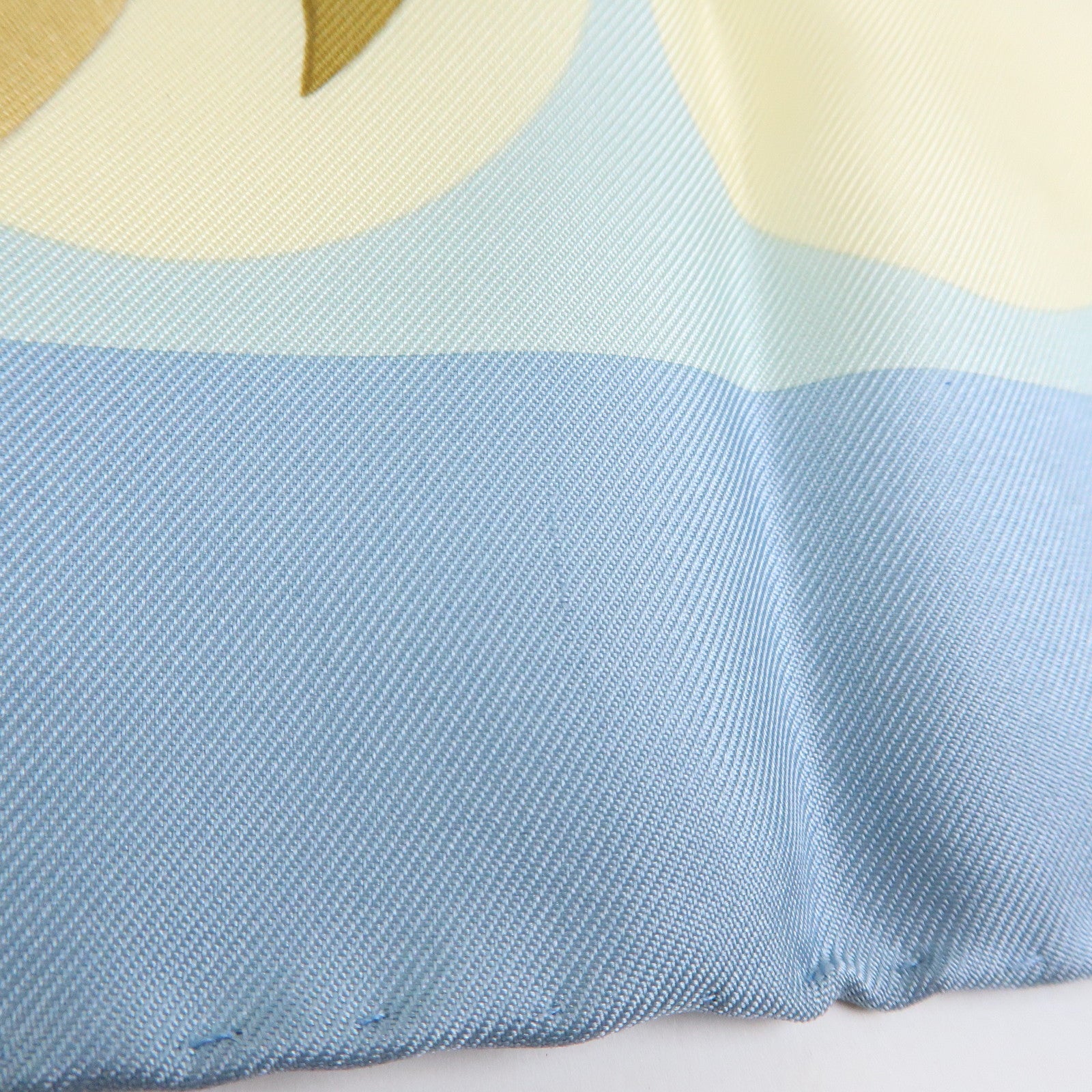 Ferragamo Silk 100% Scarf Leopard Bird Floral Print Light Blue Brown