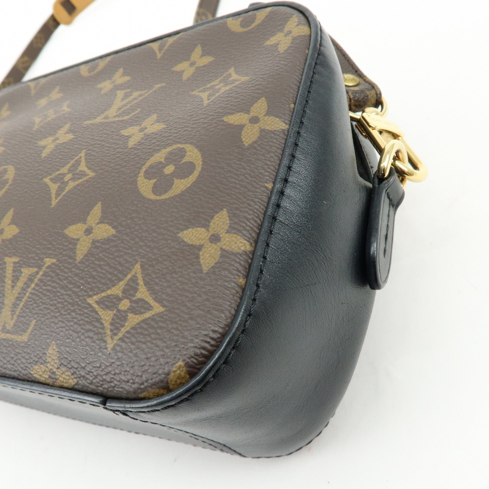 Louis Vuitton Monogram Saintonge Shoulder Bag Crossbody Bag Noir M43555
