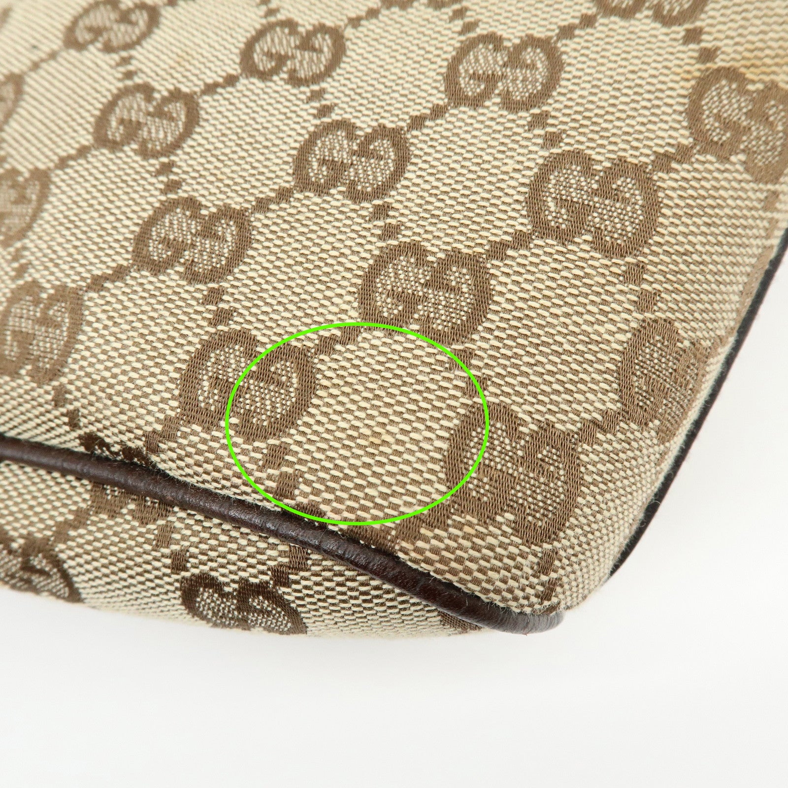 GUCCI Boat Bag GG Canvas Hand Bag Accessory Pouch Beige Brown 07198