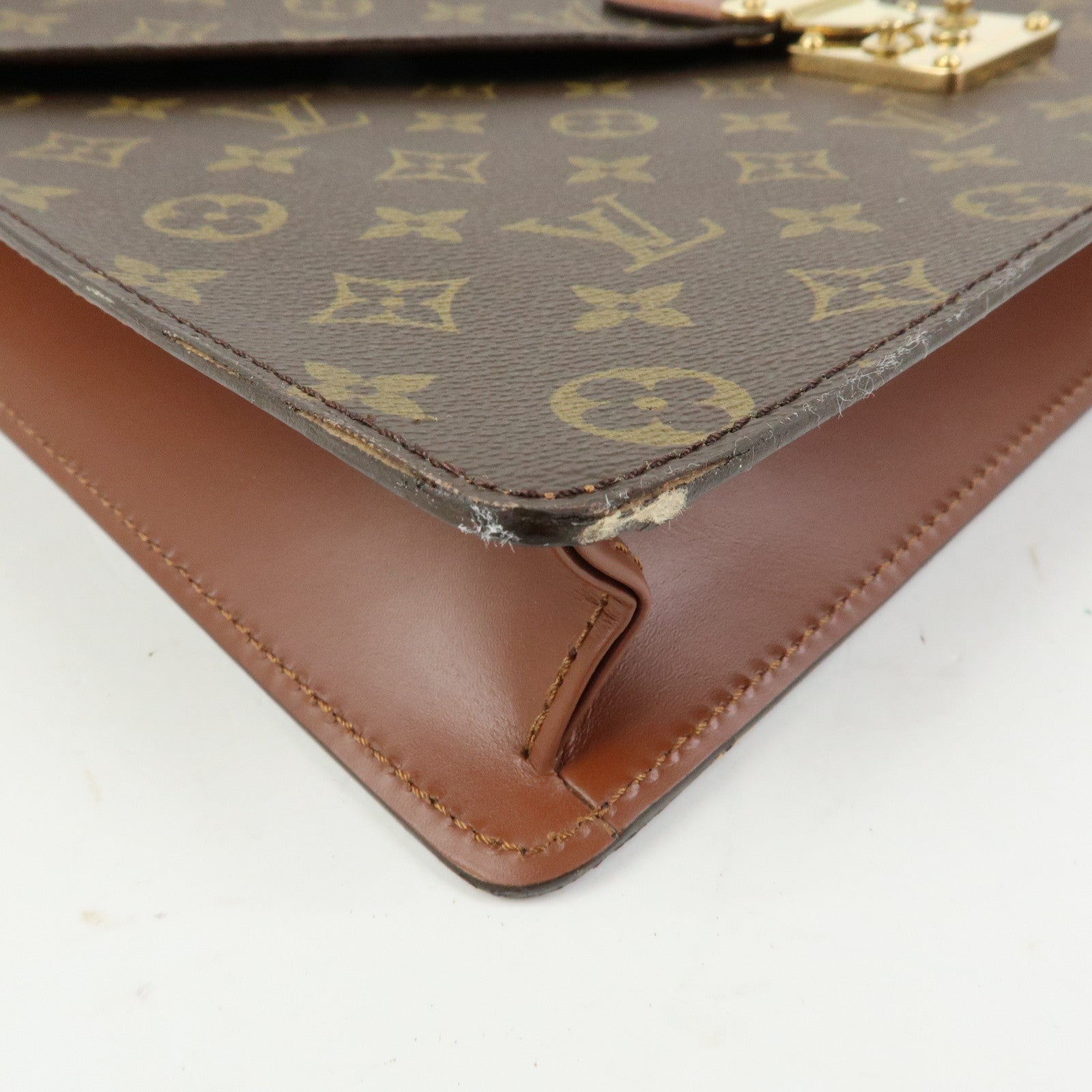 Louis Vuitton Monogram Port‑Documents Bandoulière Brown M53338