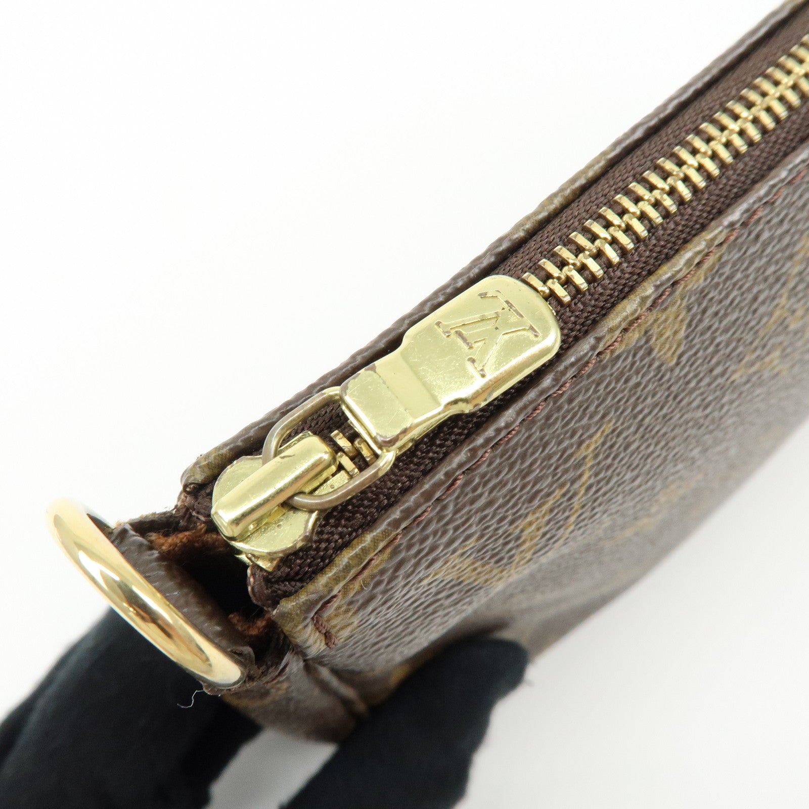 Louis Vuitton Monogram Pochette Accessoires Pouch with Strap Set M51980