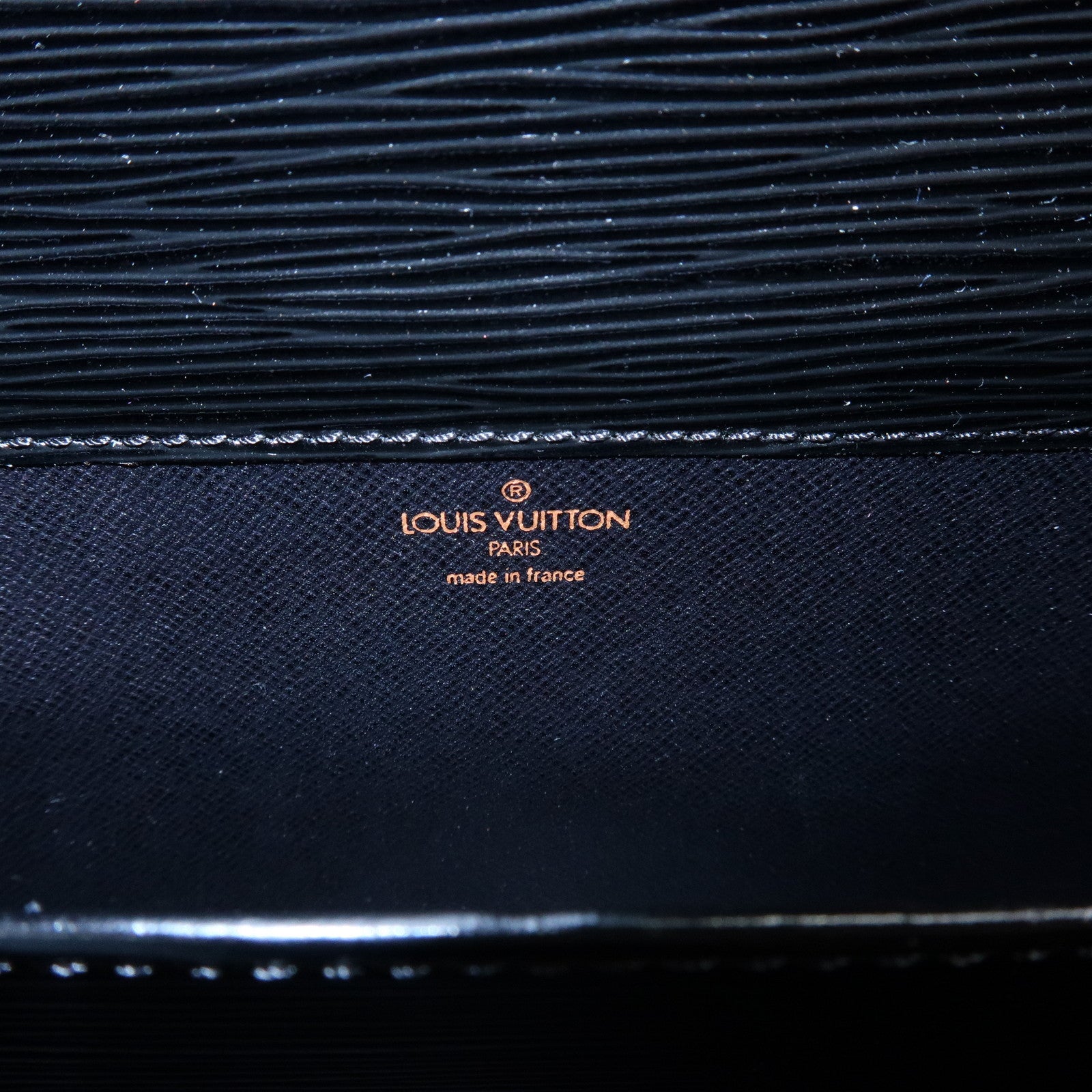 Louis Vuitton Epi Cartouchiere Shoulder Crossbody Bag Noir M52242