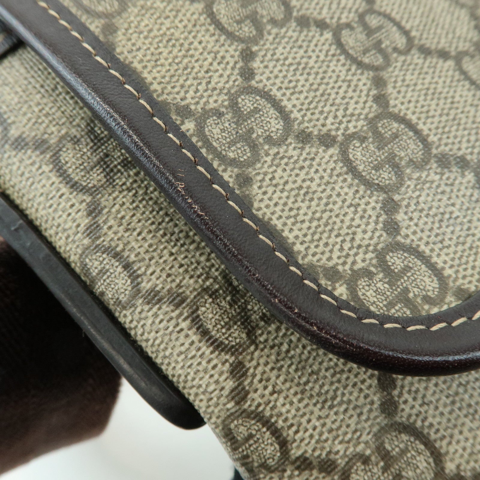 GUCCI GG Supreme Leather Shoulder Crossbody Bag Beige Brown 223666