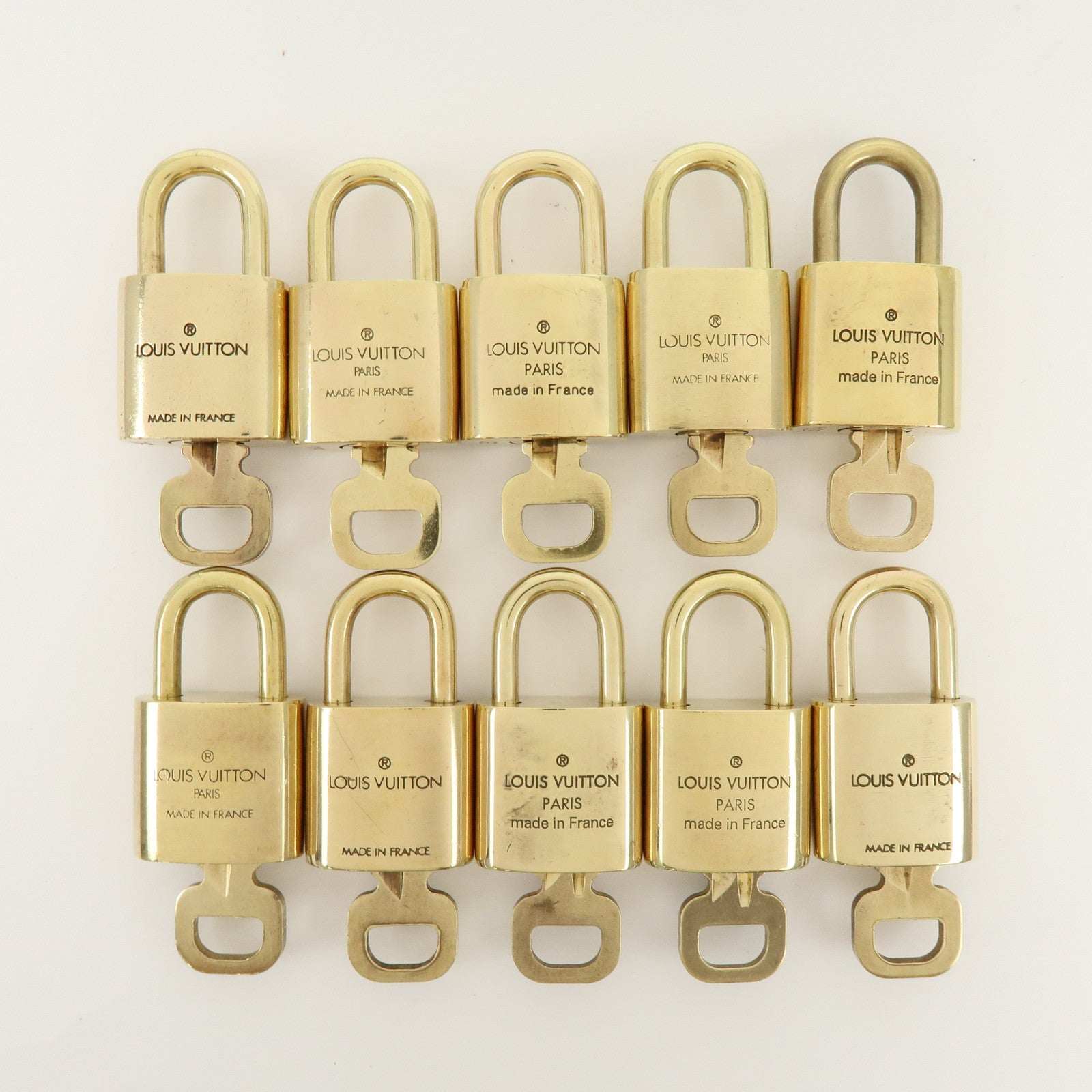 Louis Vuitton Set of 10 Metal Lock & Key Cadena Key Lock Gold