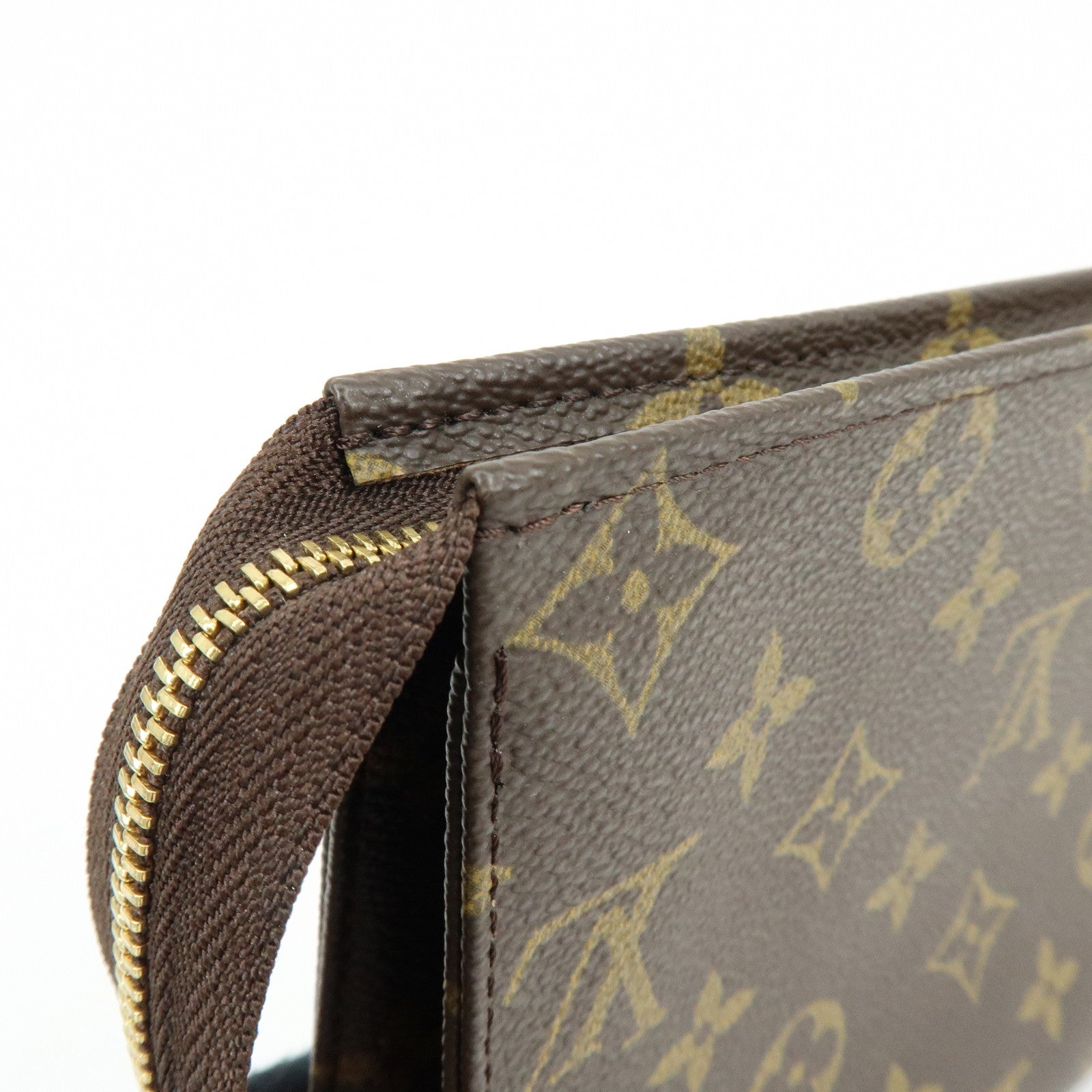 Louis Vuitton Monogram Poche Toilette 19 Clutch Bag Pouch Brown M47544