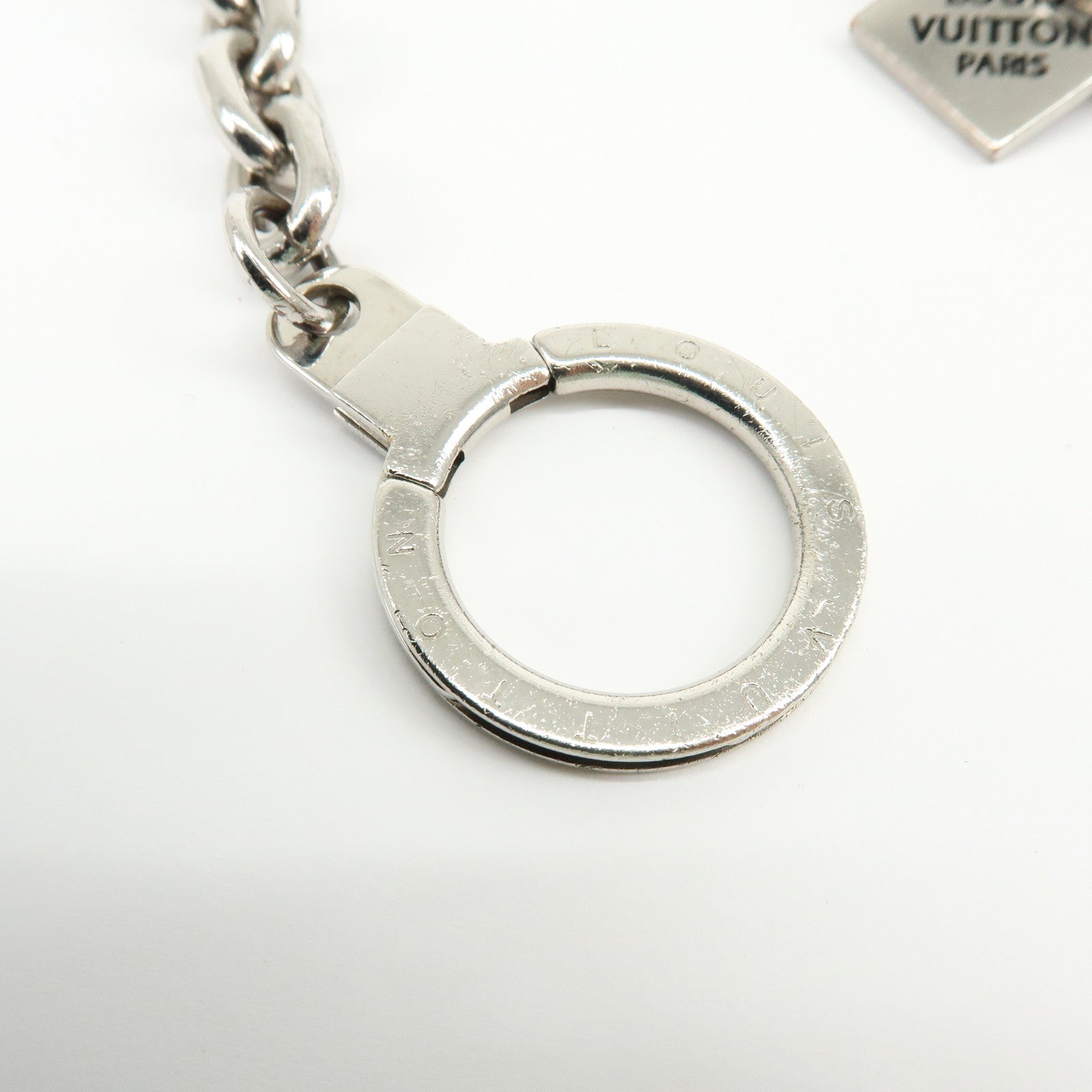 Louis Vuitton Chaine Ancre XL Bag Charm Key Holder Silver M65758