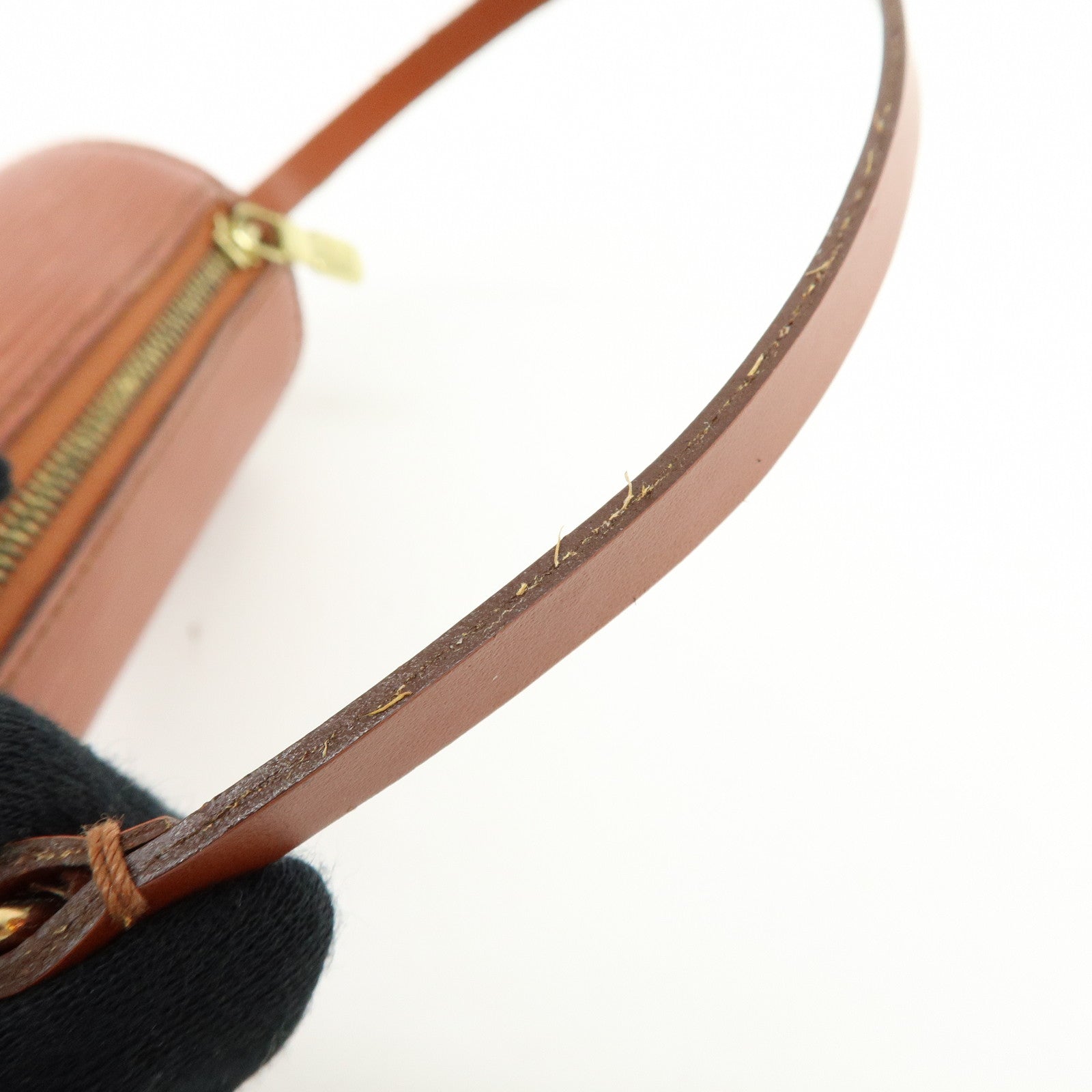 Louis Vuitton Epi Leather Soufflot Hand Bag Kenya Brown M52223