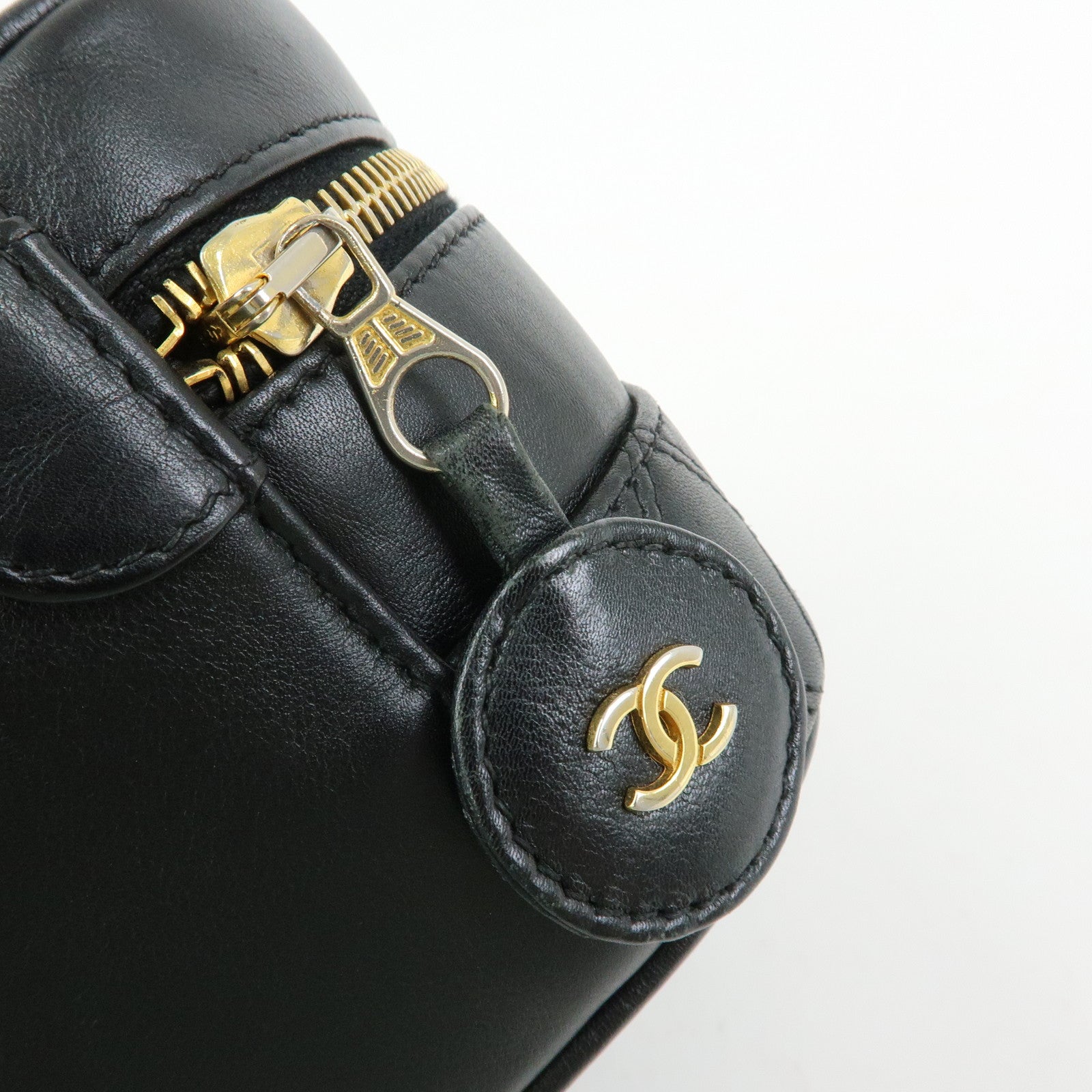 CHANEL Bicolore COCO Mark Calf Leather Vanity Bag Black A01618