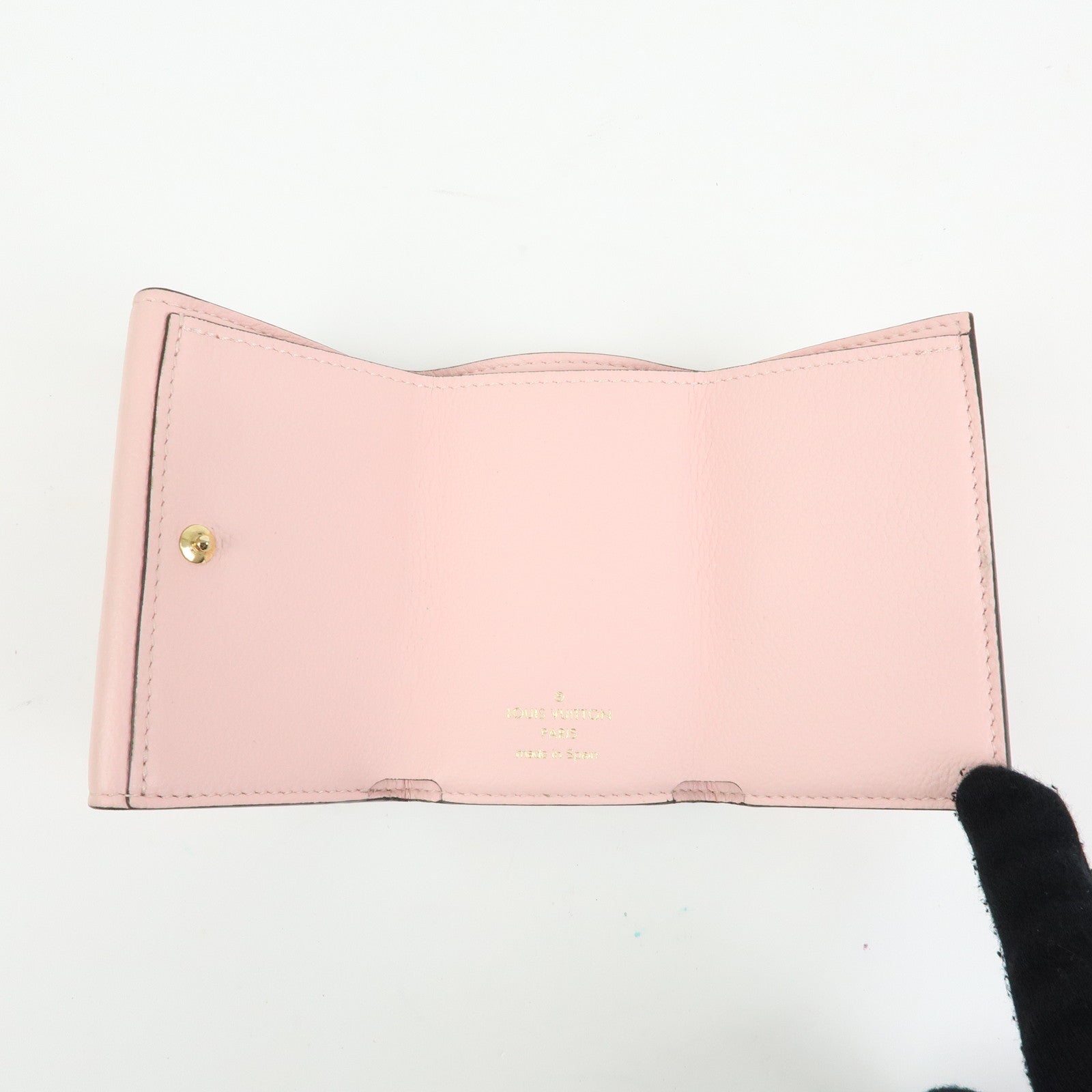 Louis Vuitton Portefeuille Lockmini Taurillon Compact Wallet M80785