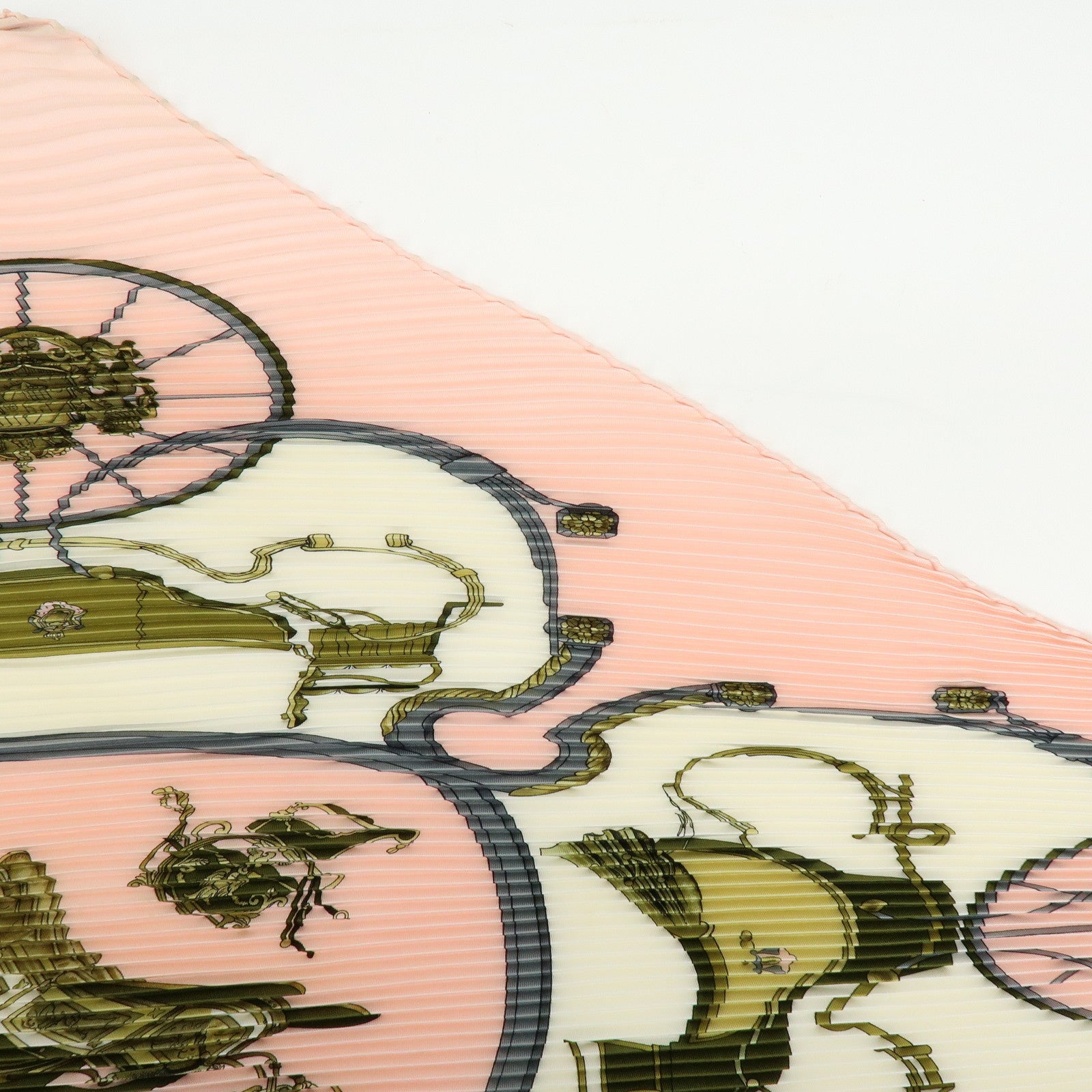 HERMES Pleated Carre 90 Silk 100% SPRINGS Light Pink