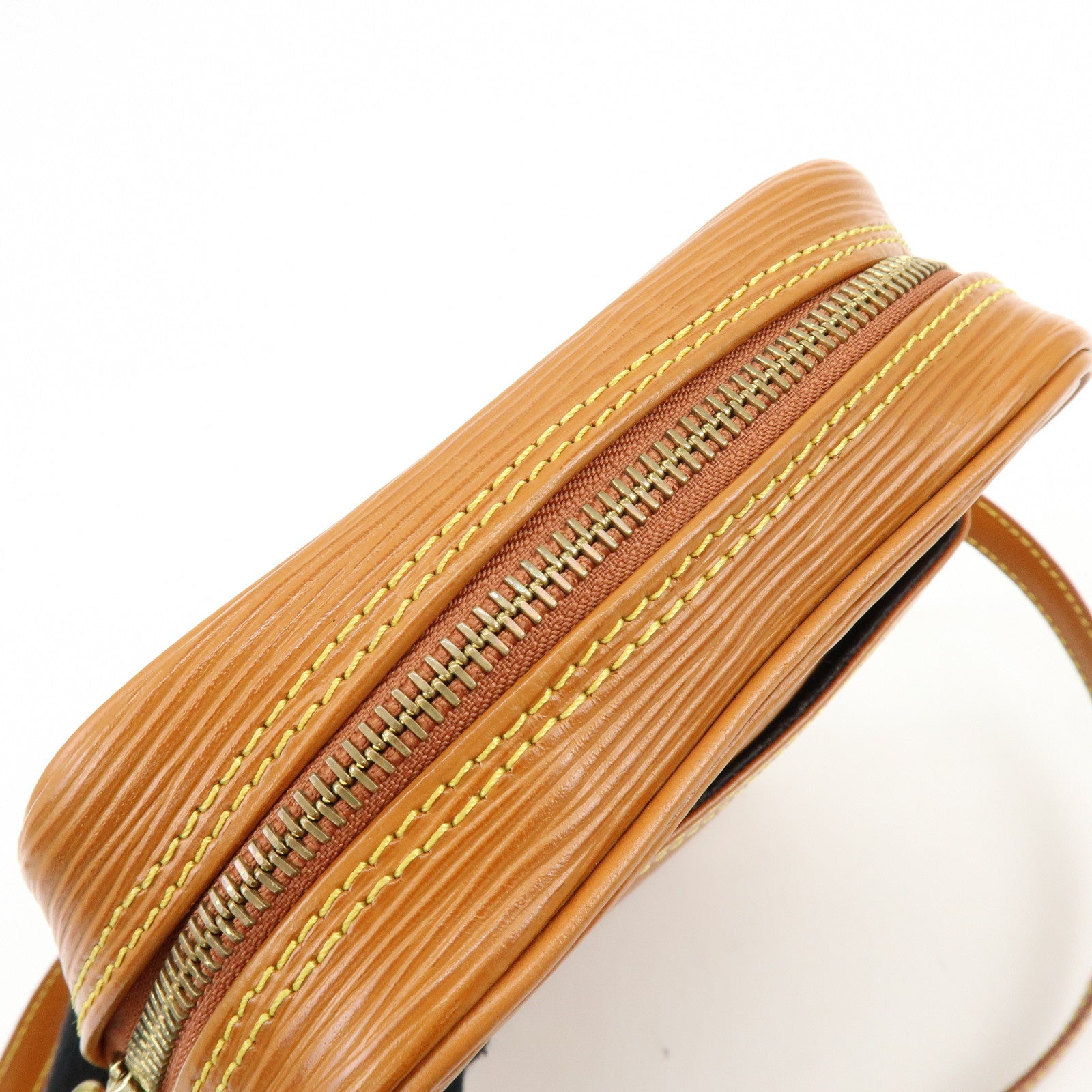 Louis Vuitton Epi Leather Danube Shoulder Crossbody Bag Kenya Brown