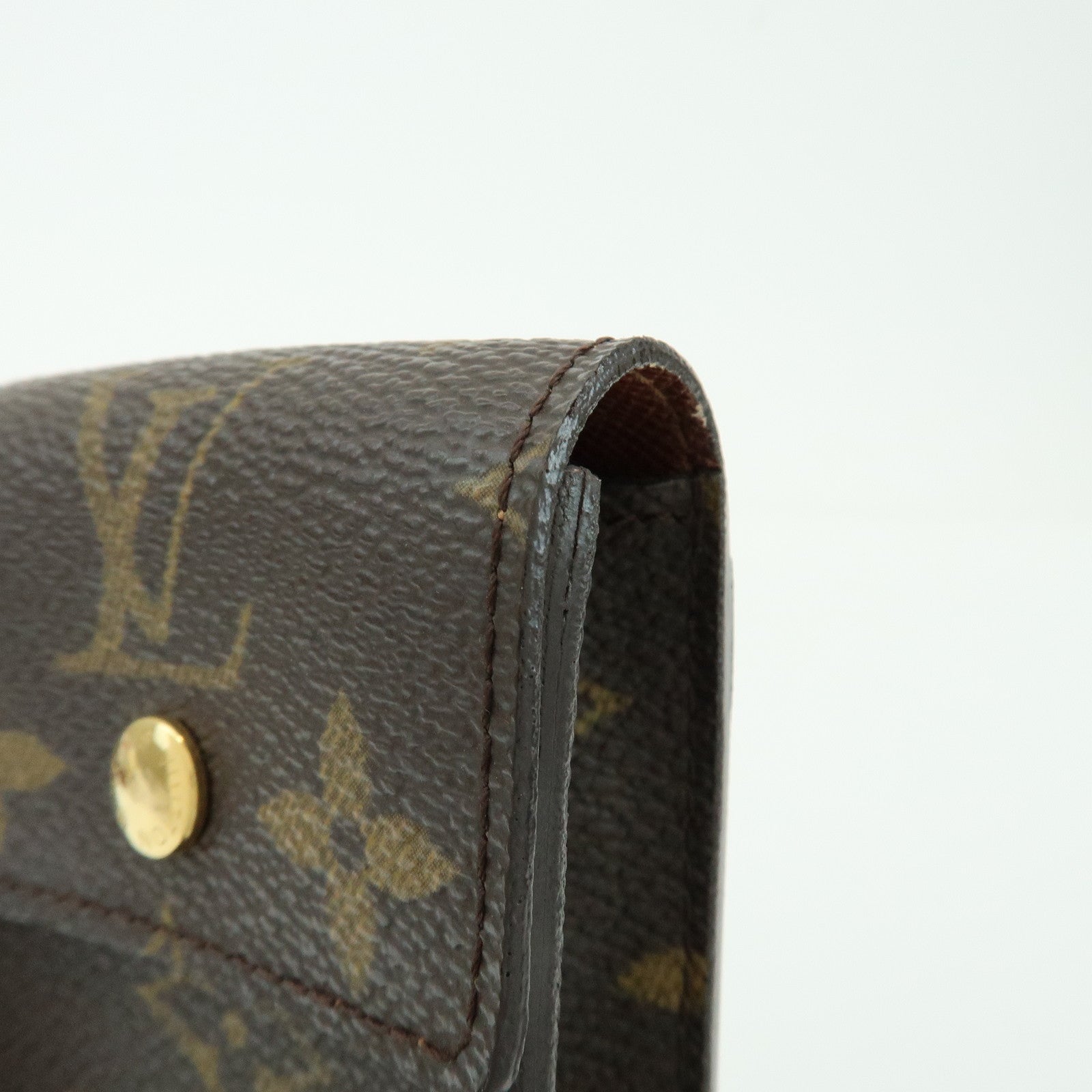 Louis Vuitton Monogram Canvas Porte Cles Badge Key Case Brown