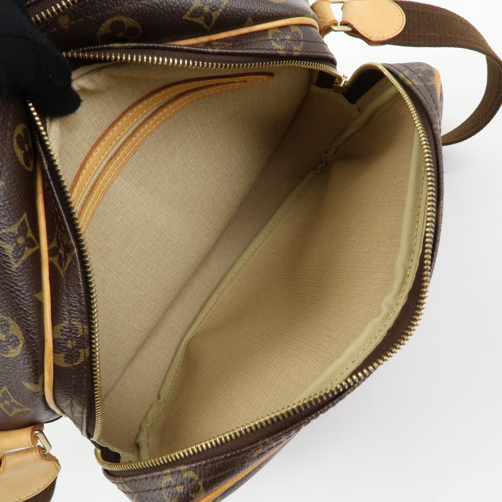 Louis Vuitton Monogram Reporter PM Shoulder Crossbody Bag M45254