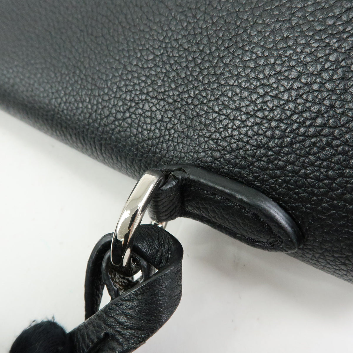 Louis Vuitton Lockme Ever MM Calf Leather 2Way Hand Bag Black M51395