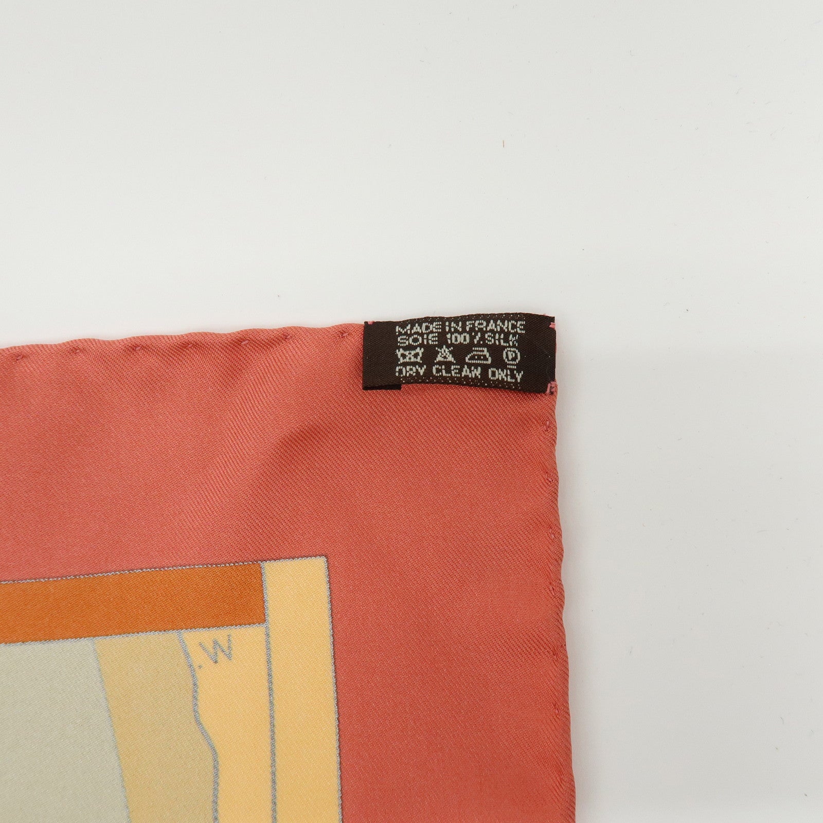 HERMES Carre 90 Silk 100% Scarf  LE MONDE EST VASTE Coral Orange