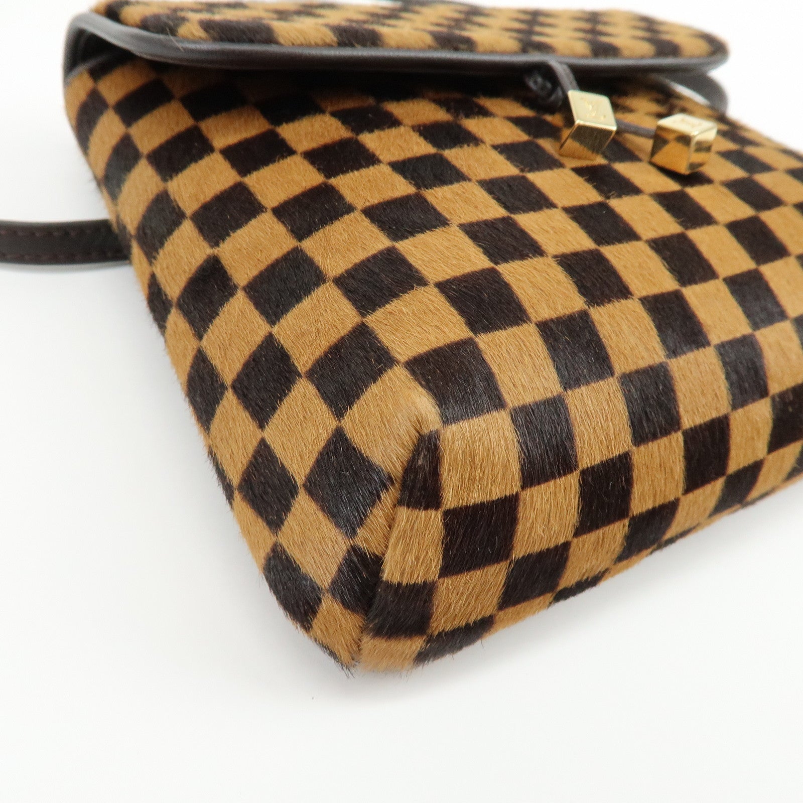 Louis Vuitton Damier Sauvage Gazelle Beige Shoulder Bag M92130