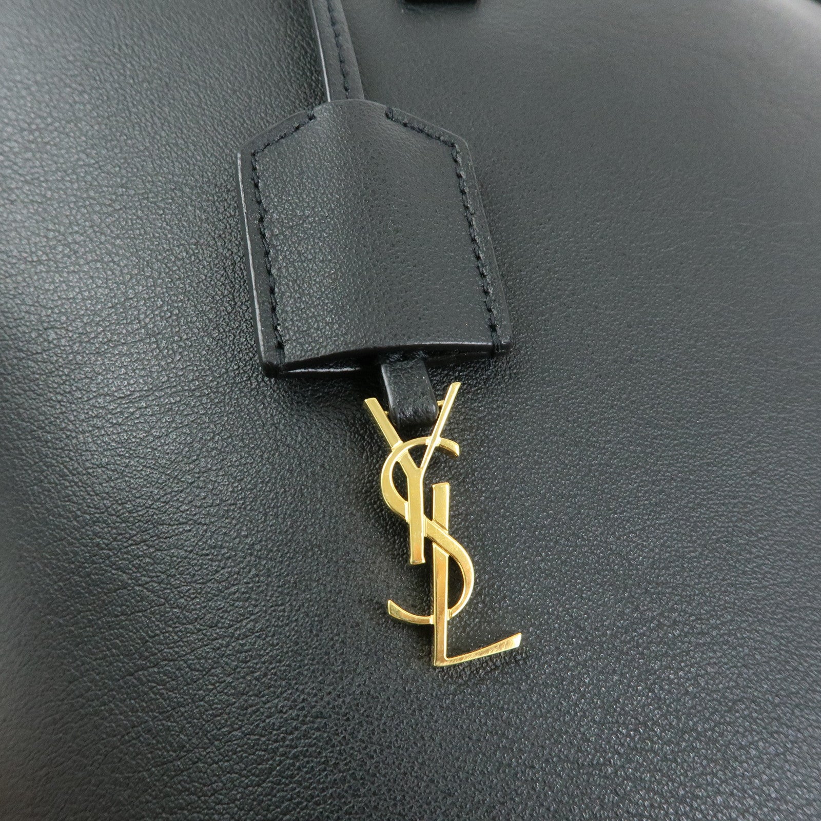 SAINT LAURENT PARIS Cassandra North South Toy Shopping Bag Black 600306
